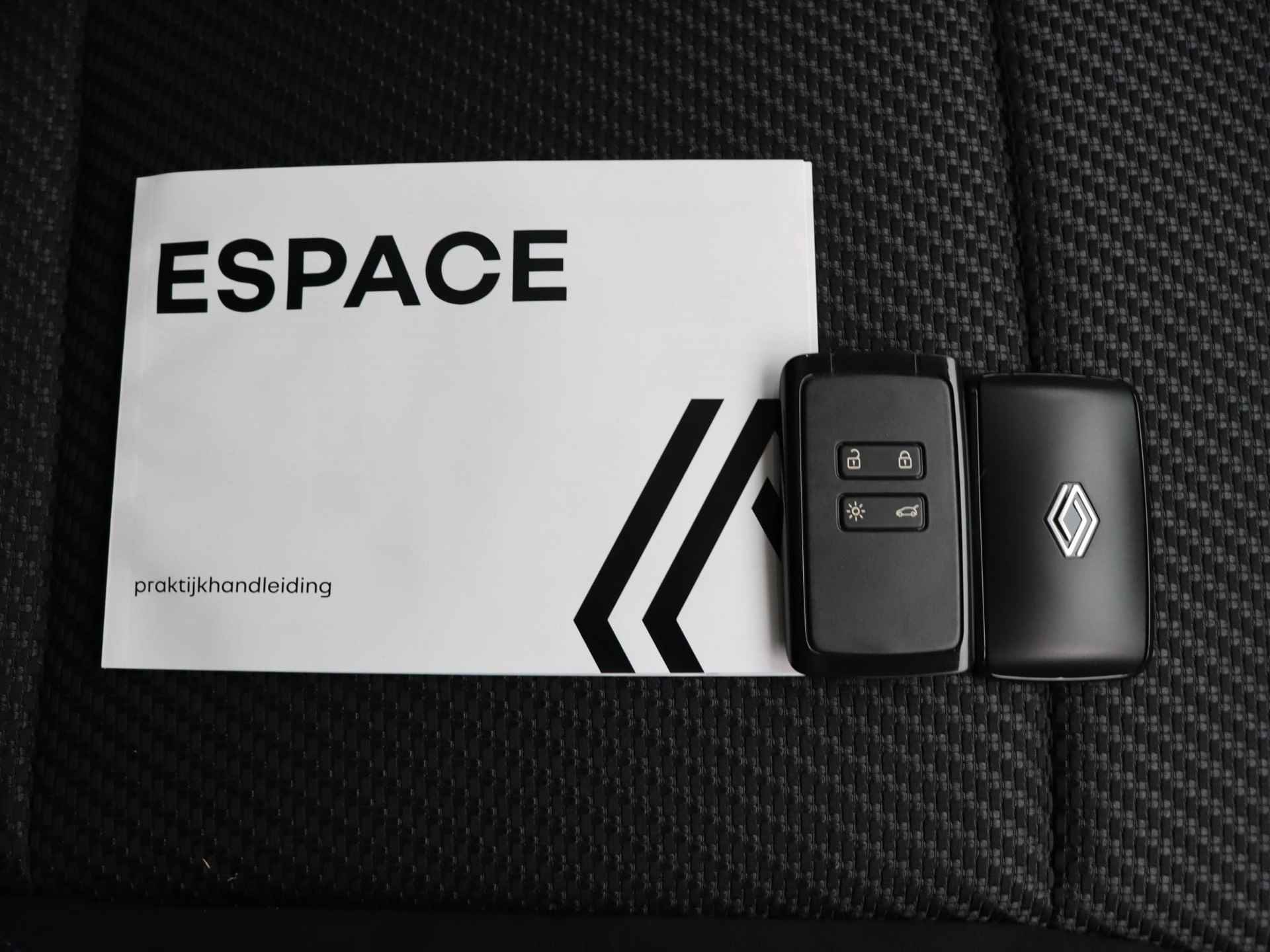 Renault Espace E-Tech Hybrid 200pk esprit Alpine 7p. | Active driver assist |  HUD | Harman Kardon | - 24/44