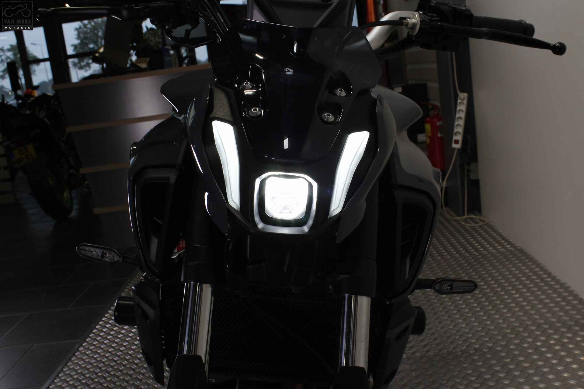 Yamaha MT 07 ABS - 7/13