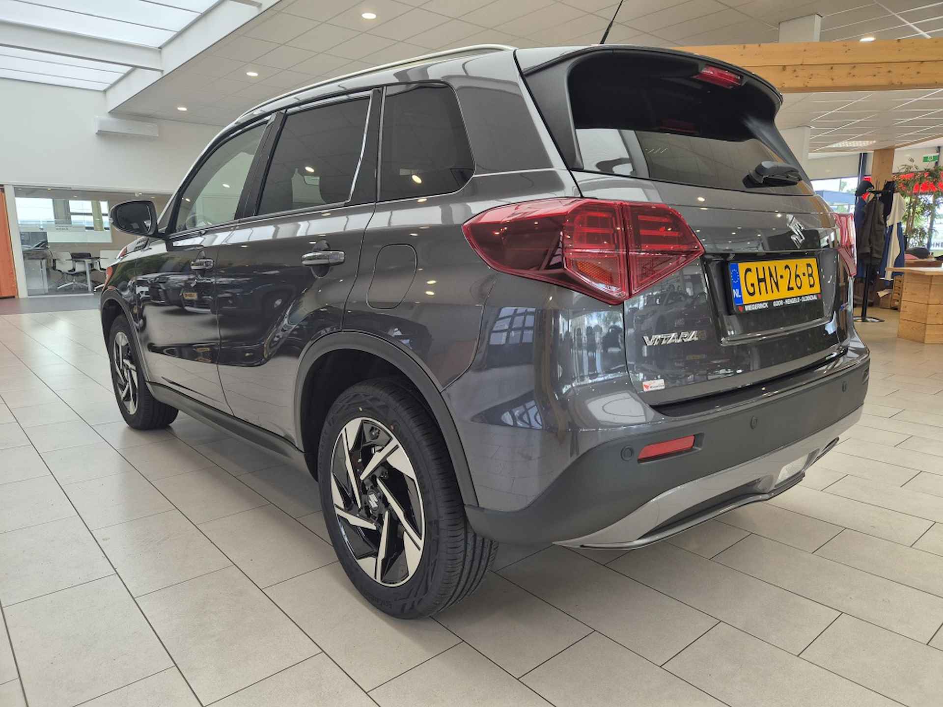 Suzuki Vitara 1.5 Hybrid Style [AUTOMAAT | CAMERA | APPLECARPLAY | CRUISECONTR - 6/29