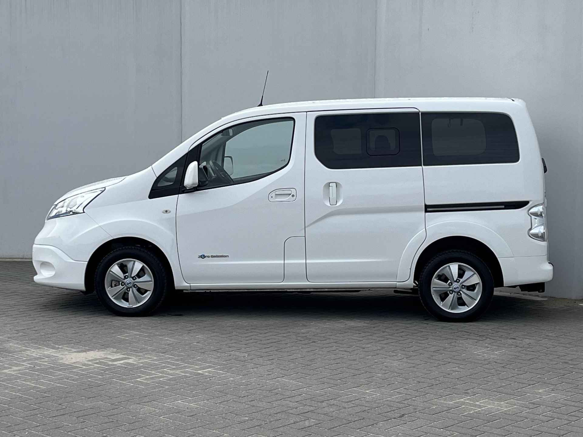 Nissan e-NV200 Evalia 40 kWh Connect Ed 7p. Rolstoelvervoer / €2.000,- Subsidie mogelijk / Rolstoel / Invalide / Aangepast Vervoer / Navigatie / Keyless / Climate control / Cruise control - 11/54