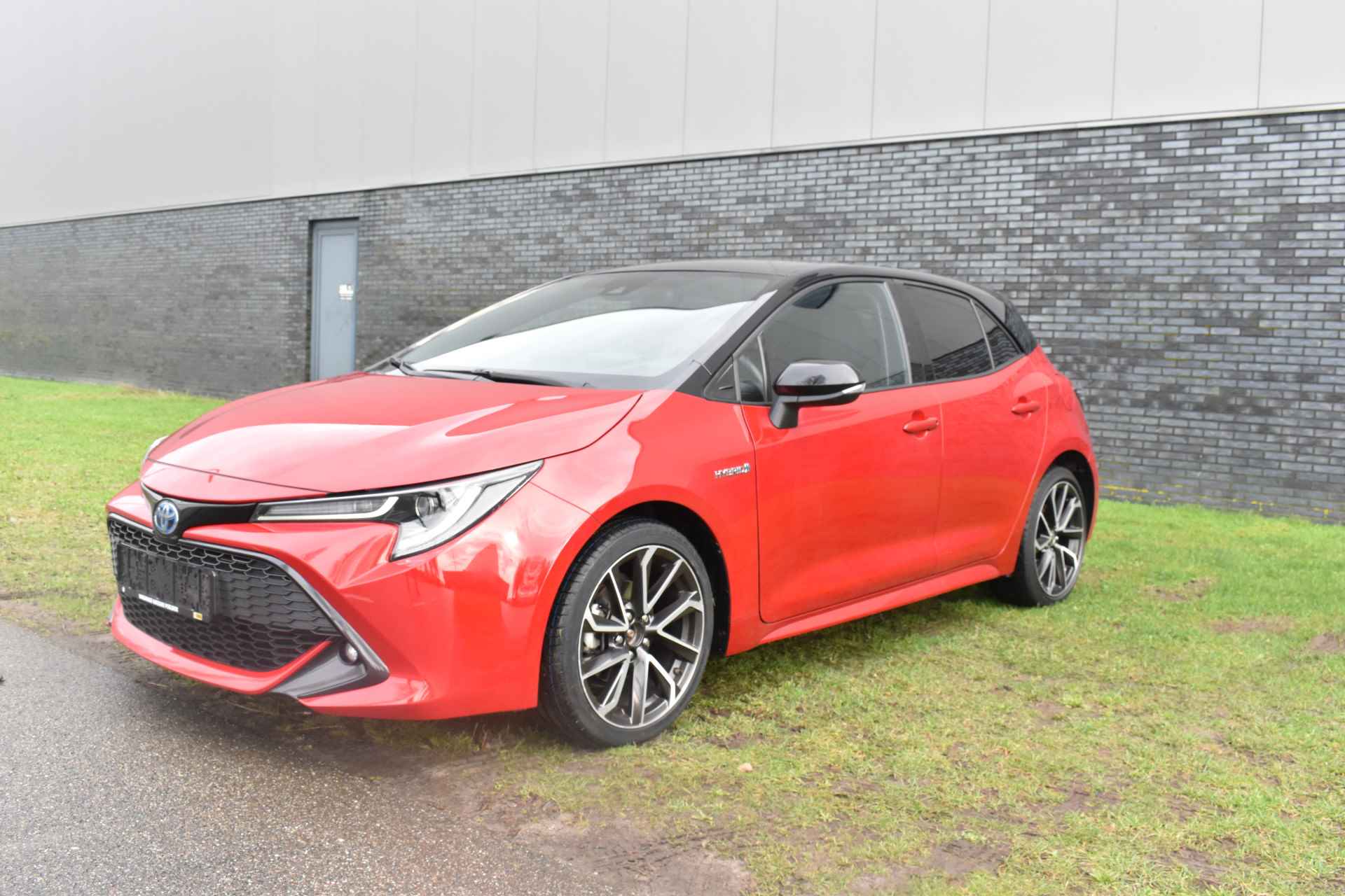Toyota Corolla 1.8 Hybrid First Edition 2-tone Automaat - 19/34