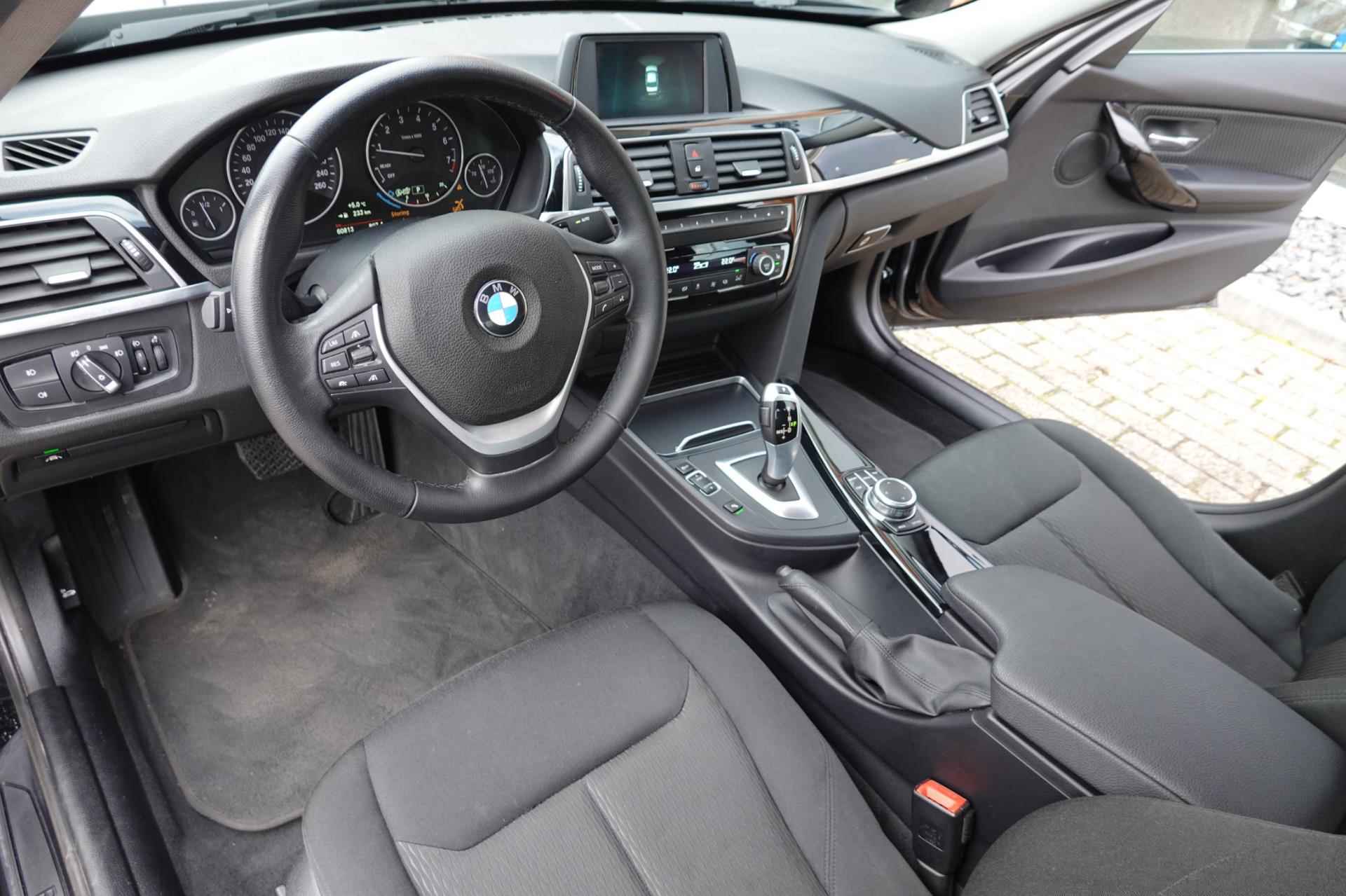 BMW 3-serie 320i Executive - 8/40