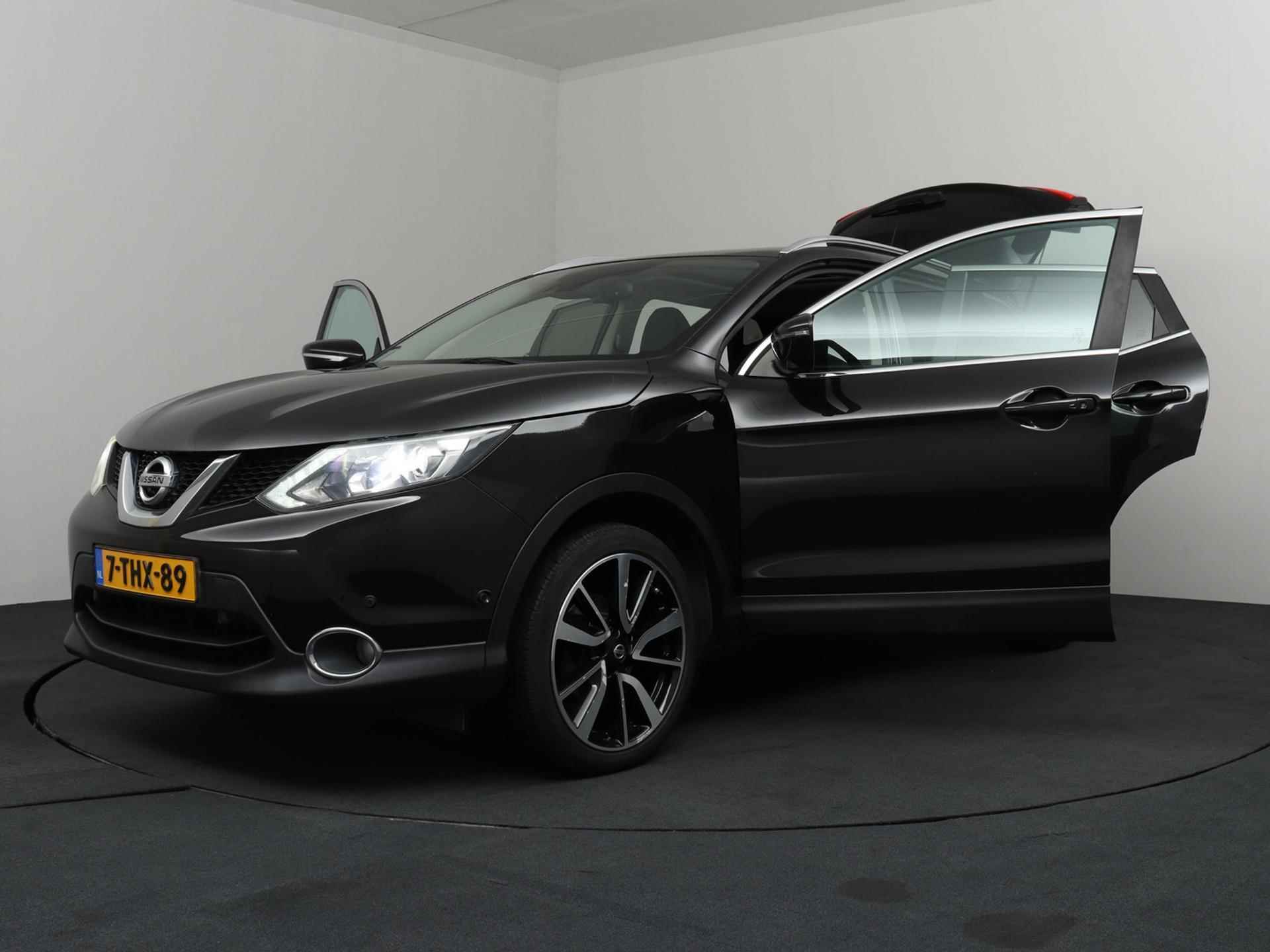 Nissan Qashqai 1.5 dCi Tekna | Panodak | 360° camera | Trekhaak! - 31/36