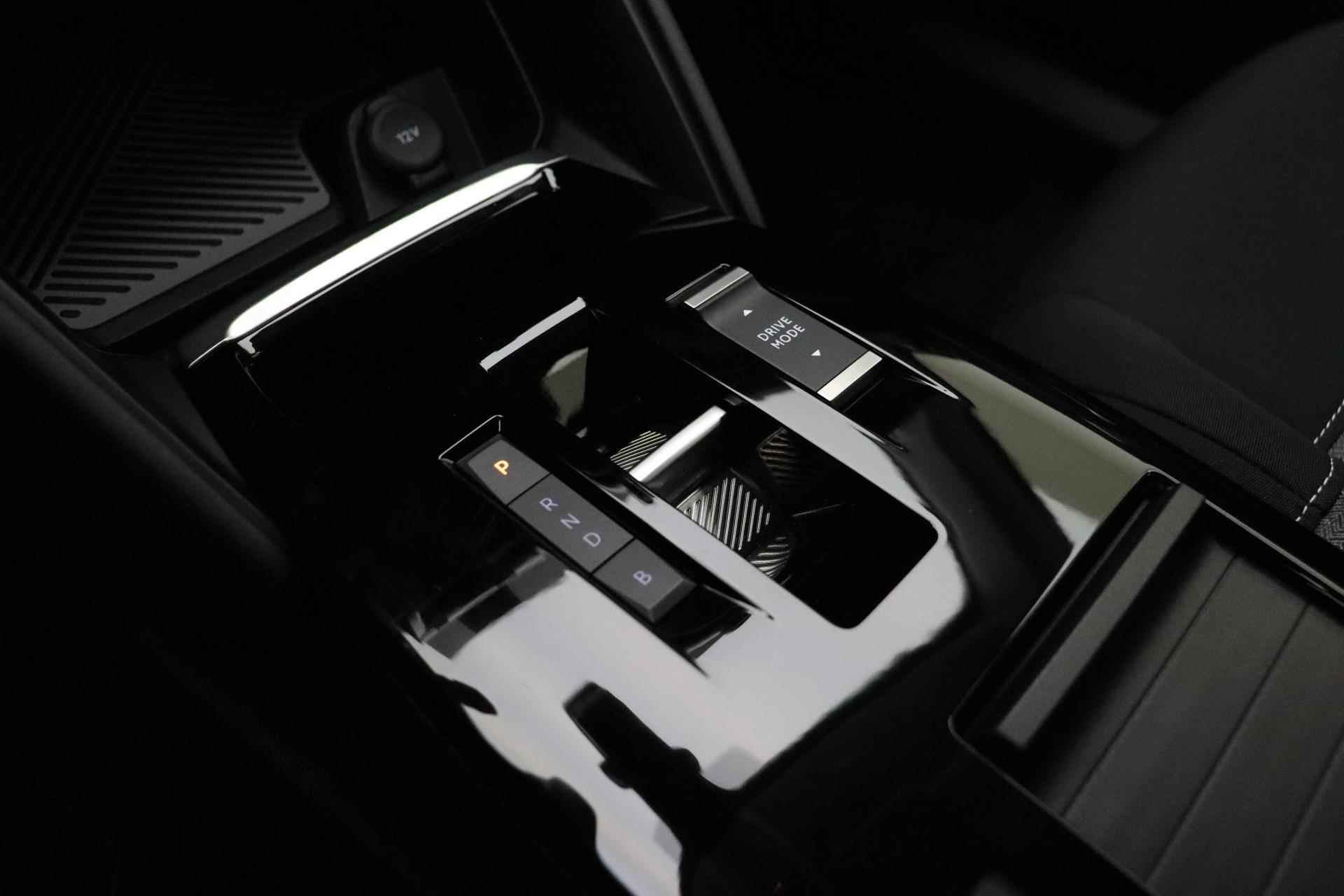 Citroen Ë-C4 Feel 50 kWh 3 Fase | Camera | Stoel & Stuurverwarming | Navigatie via Apple Carplay | Parkeersensoren | Dodehoek assistent - 21/39
