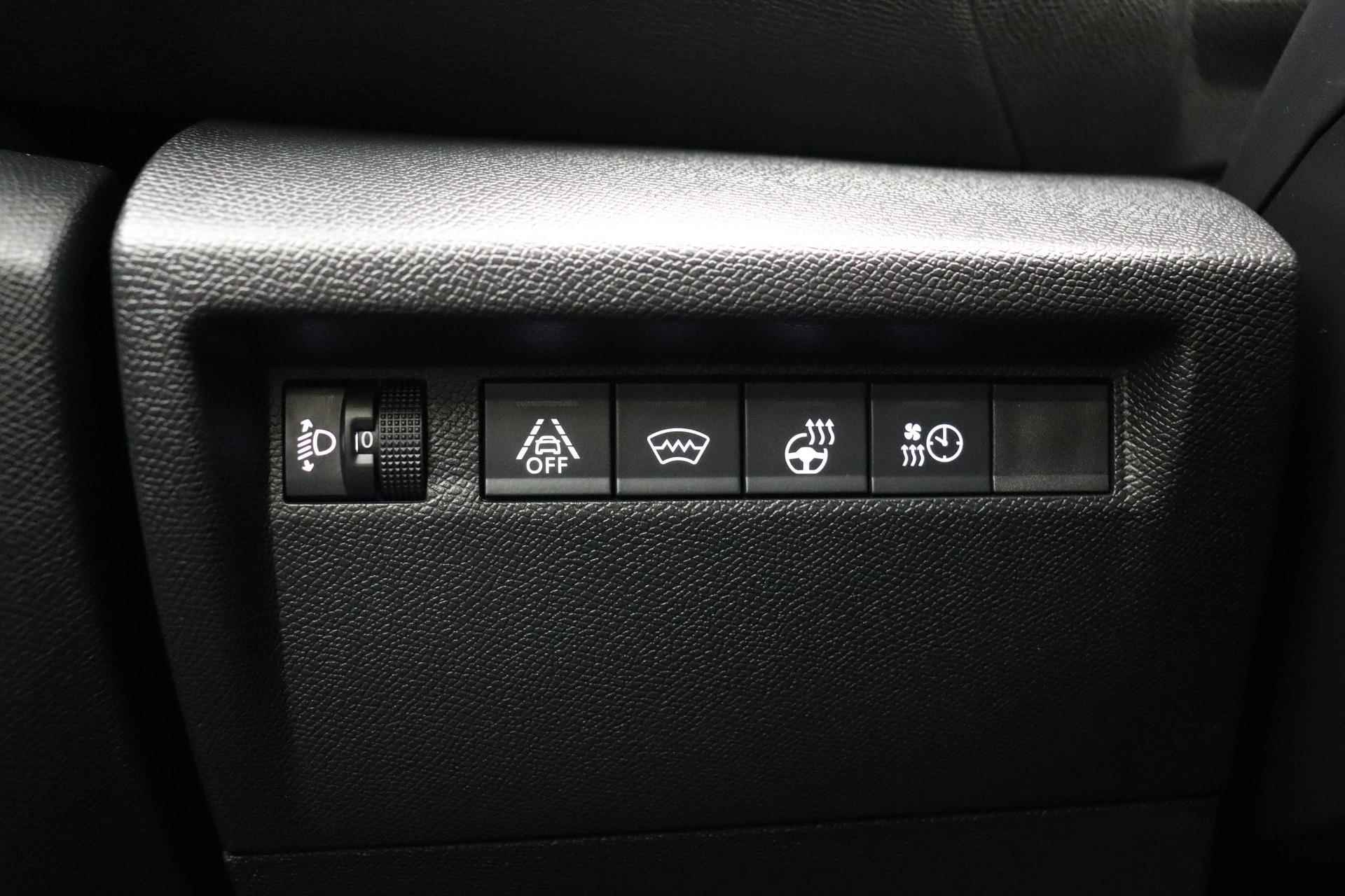Citroen Ë-C4 Feel 50 kWh 3 Fase | Camera | Stoel & Stuurverwarming | Navigatie via Apple Carplay | Parkeersensoren | Dodehoek assistent - 32/39