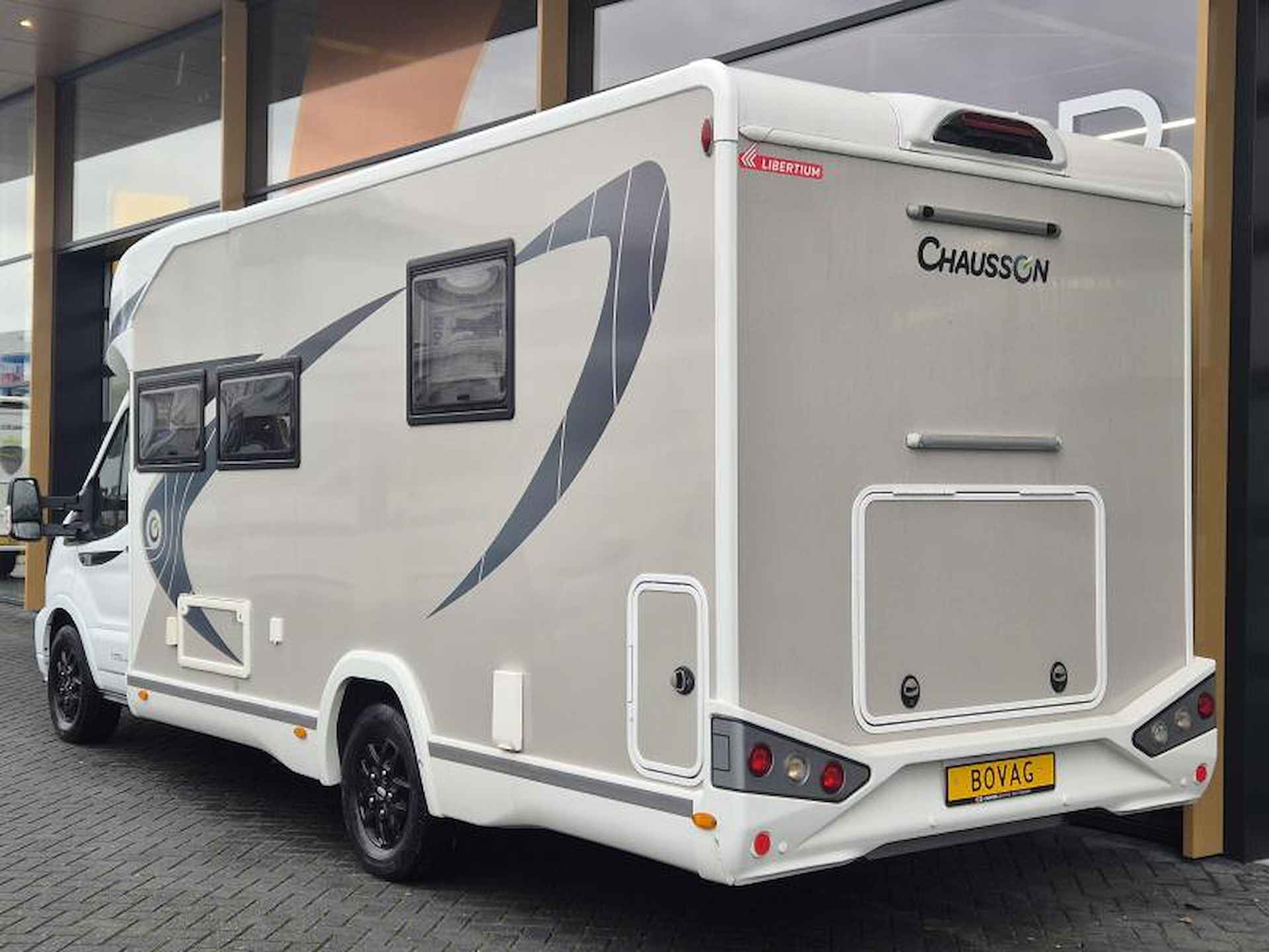 Chausson Titanium VIP 788 Queensbed - 5/24