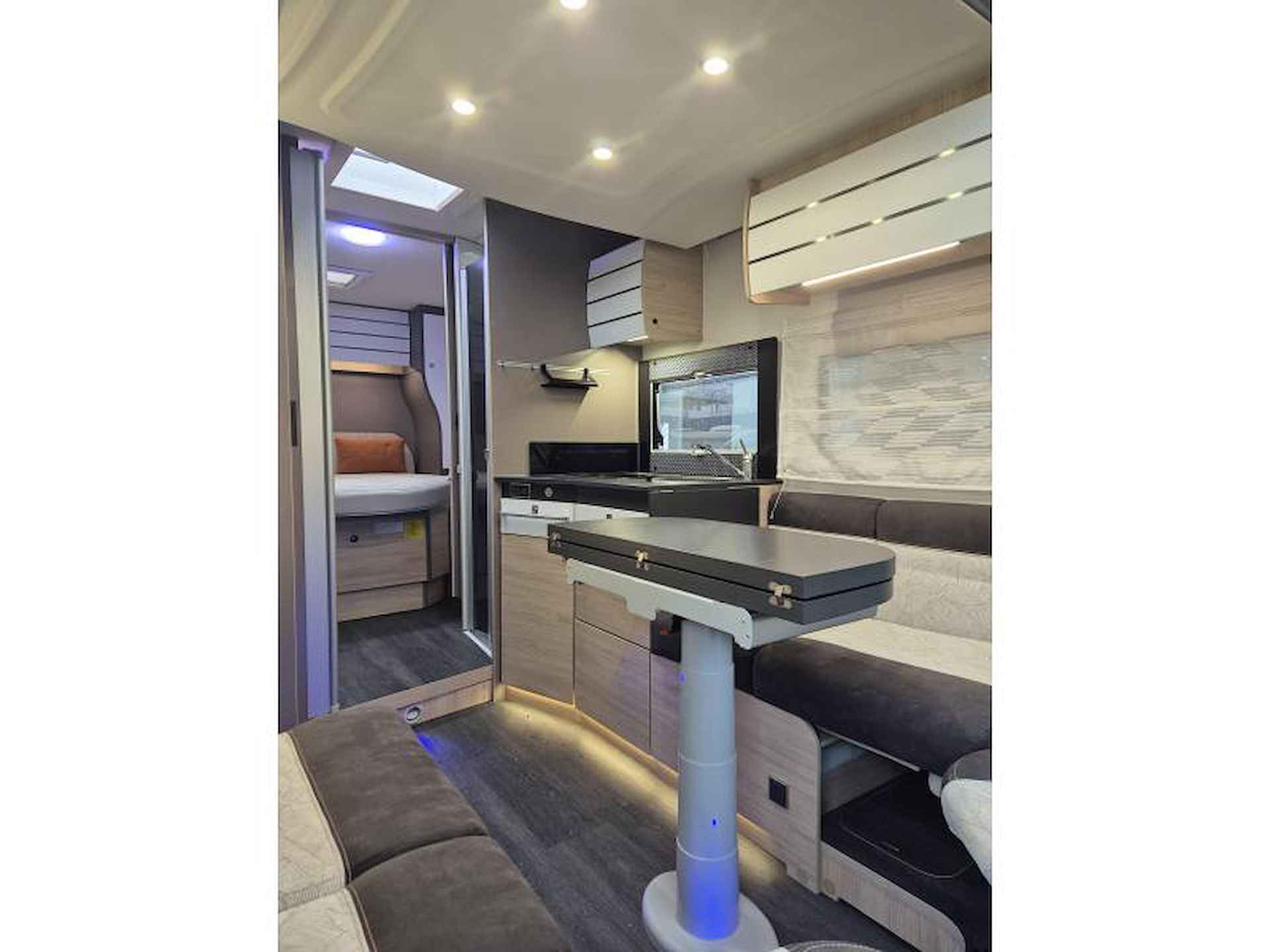 Chausson Titanium VIP 788 Queensbed - 11/24