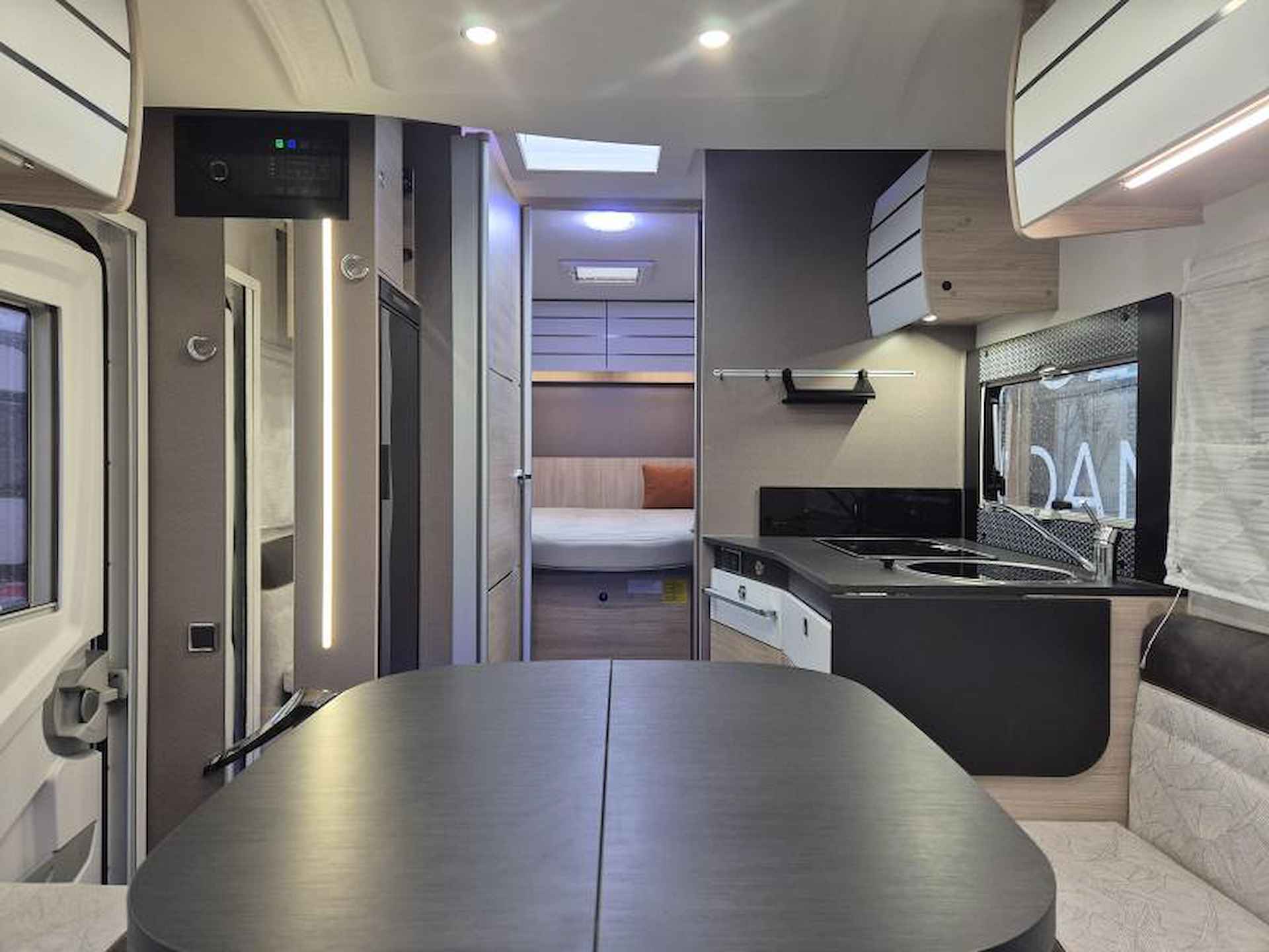 Chausson Titanium VIP 788 Queensbed - 13/24