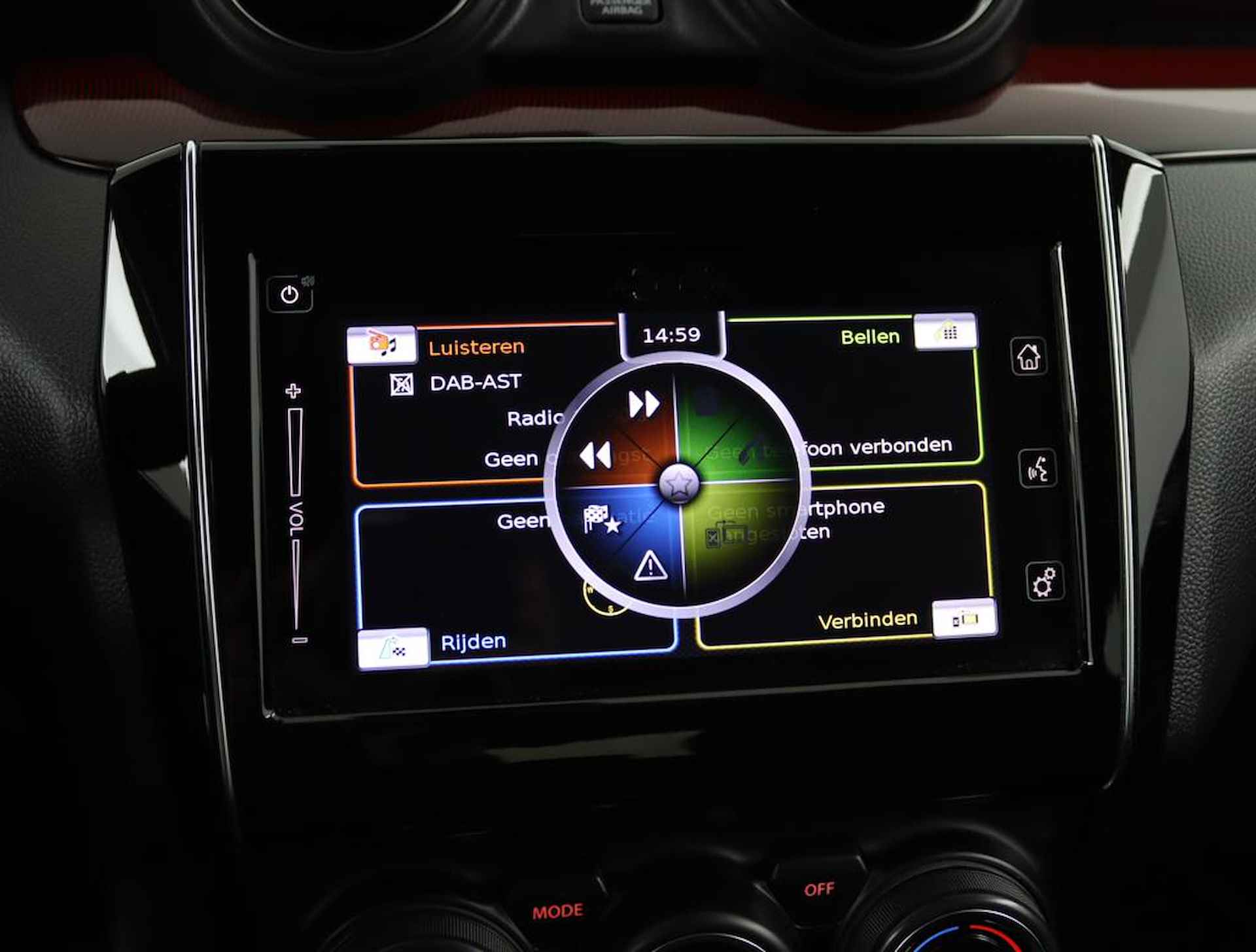 Suzuki Swift 1.4 Sport Smart Hybrid | Eerste Eigenaar | Navigatie | Stoelverwarming | Climate Control | Achteruitrijcamera | Keyless Entry | - 18/53
