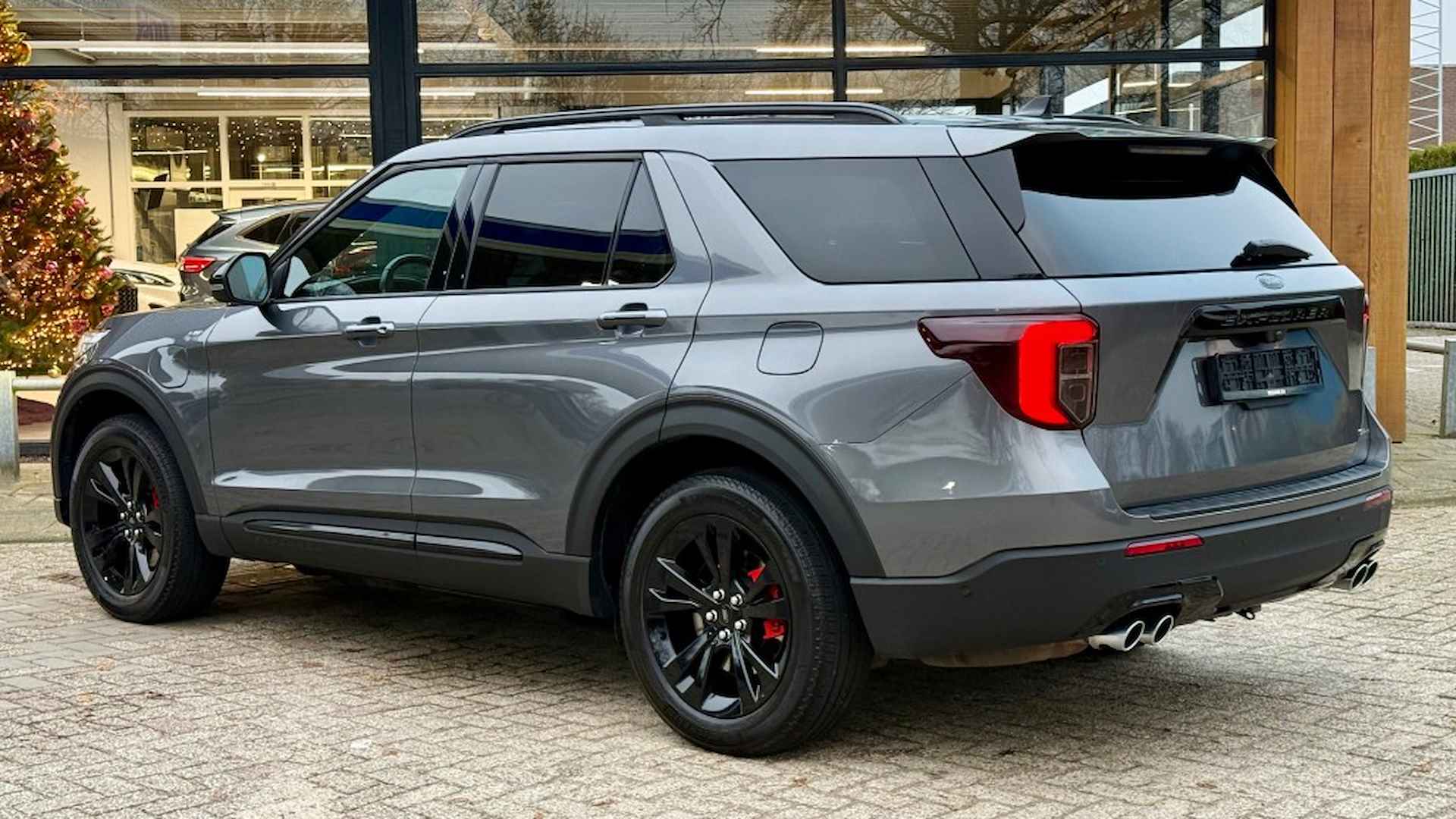 FORD Explorer 3.0 V6 EB PHEV ST-LINE / SMOKE PACK / TREKHAAK 7p - 6/30