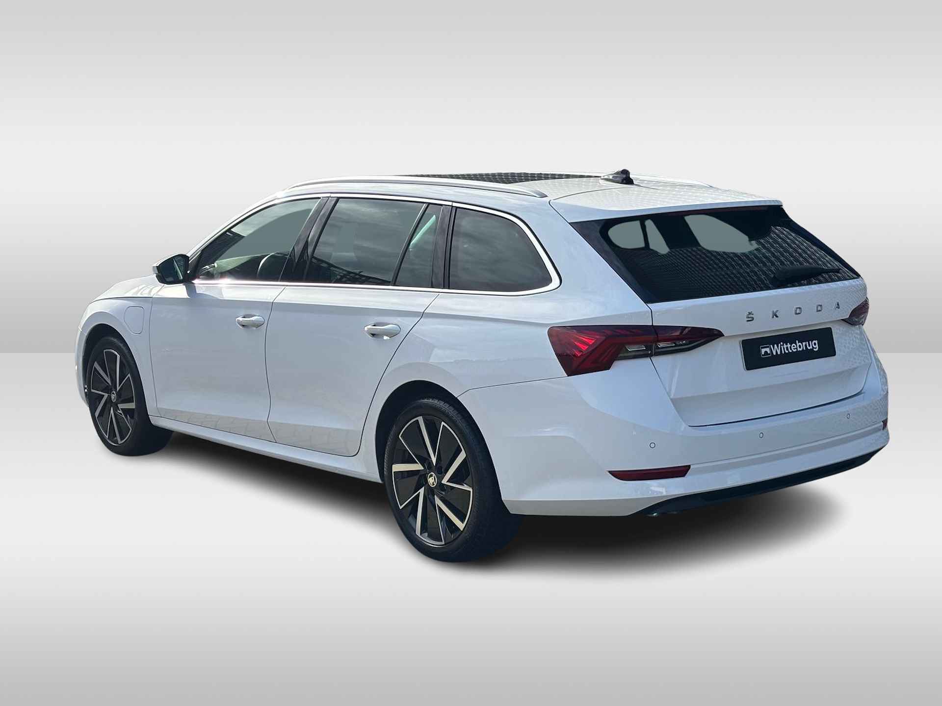 Škoda Octavia Combi 1.4 TSI iV PHEV 204PK DSG Style / 18" LMV / Panoramadak / LED / Memory Seats / Stuur + Stoelverwarming V+A ** - 6/34