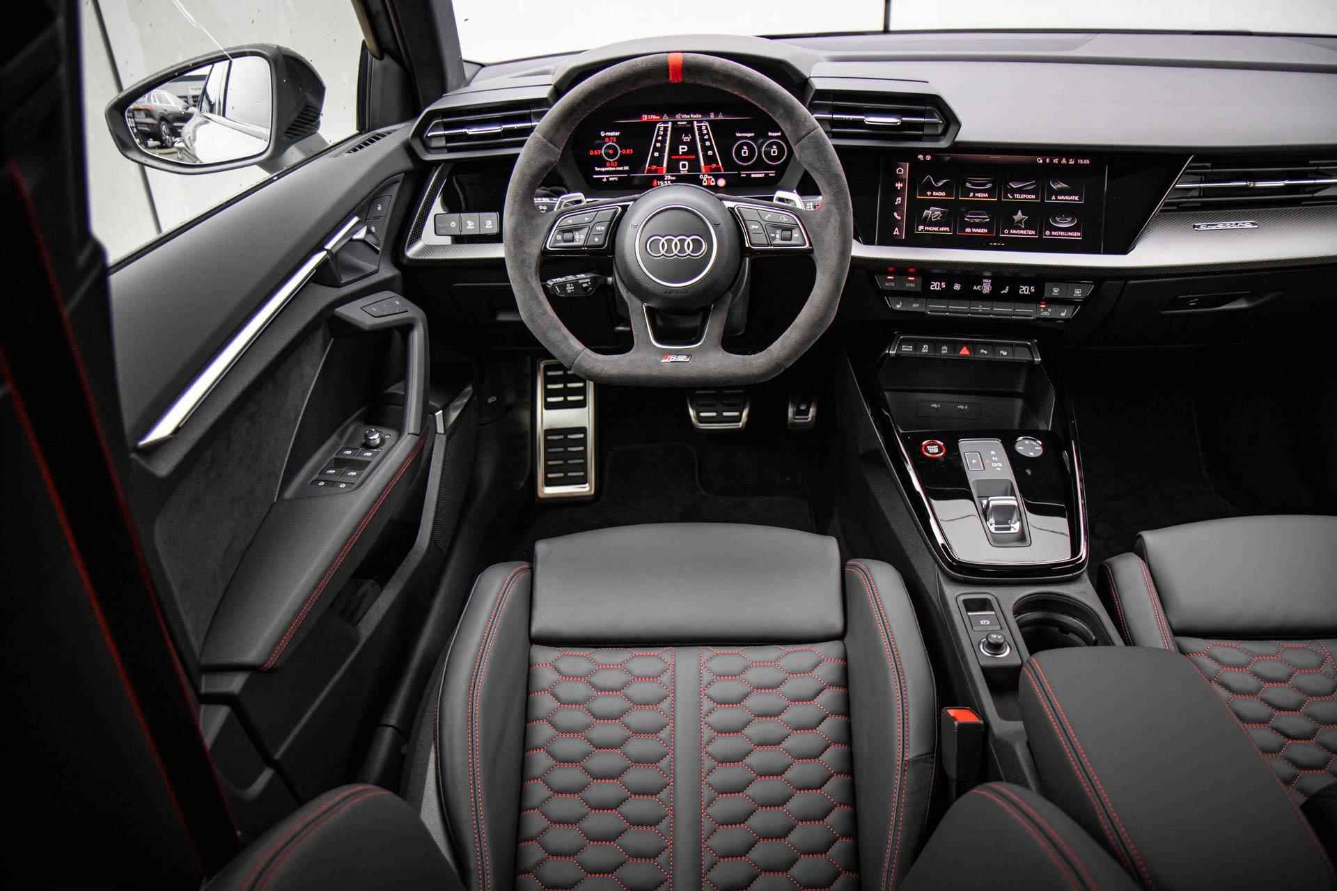 Audi RS 3 Limousine 2.5 TFSI 400pk quattro | Keramisch | Panoramadak | Sportuitlaat | Head-up - 46/75