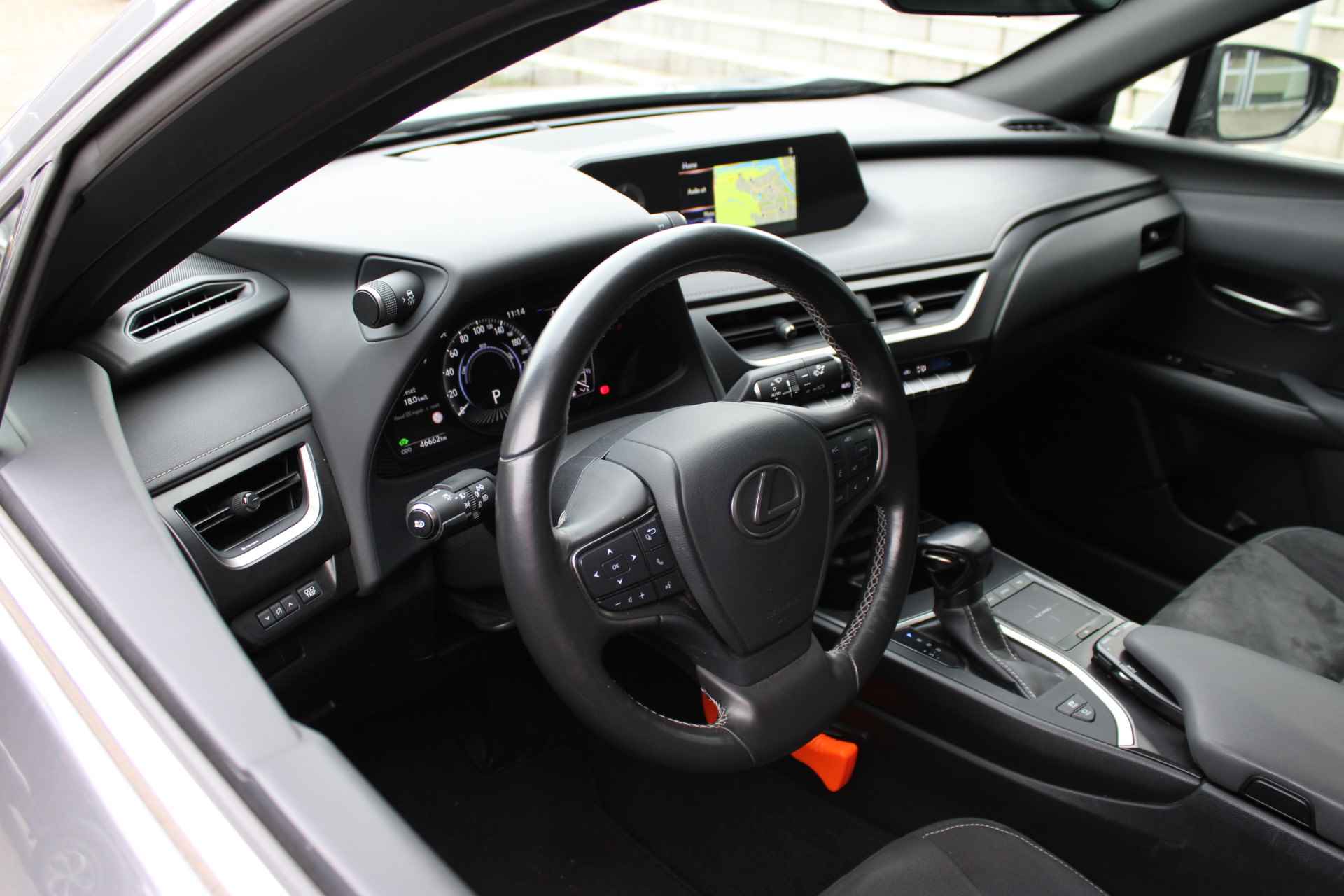 Lexus UX 250 Hybrid Automaat | Navi | - 12/26