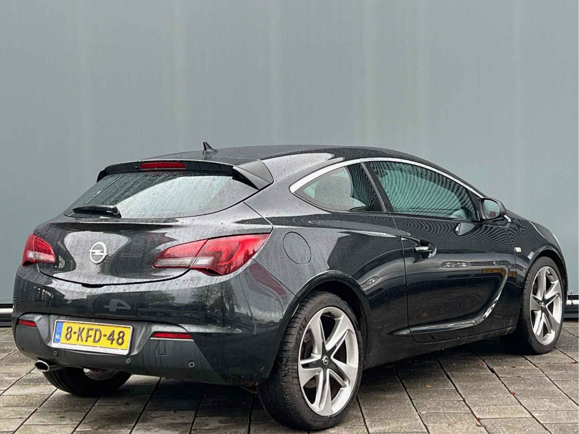 Opel Astra GTC BWJ 2013 | 1.4 Turbo 141PK Sport | LEER | XENON | NAVI | CLIMA | CRUISE | SPORTSTOELEN | 20'' LMV | PDC - 2/15