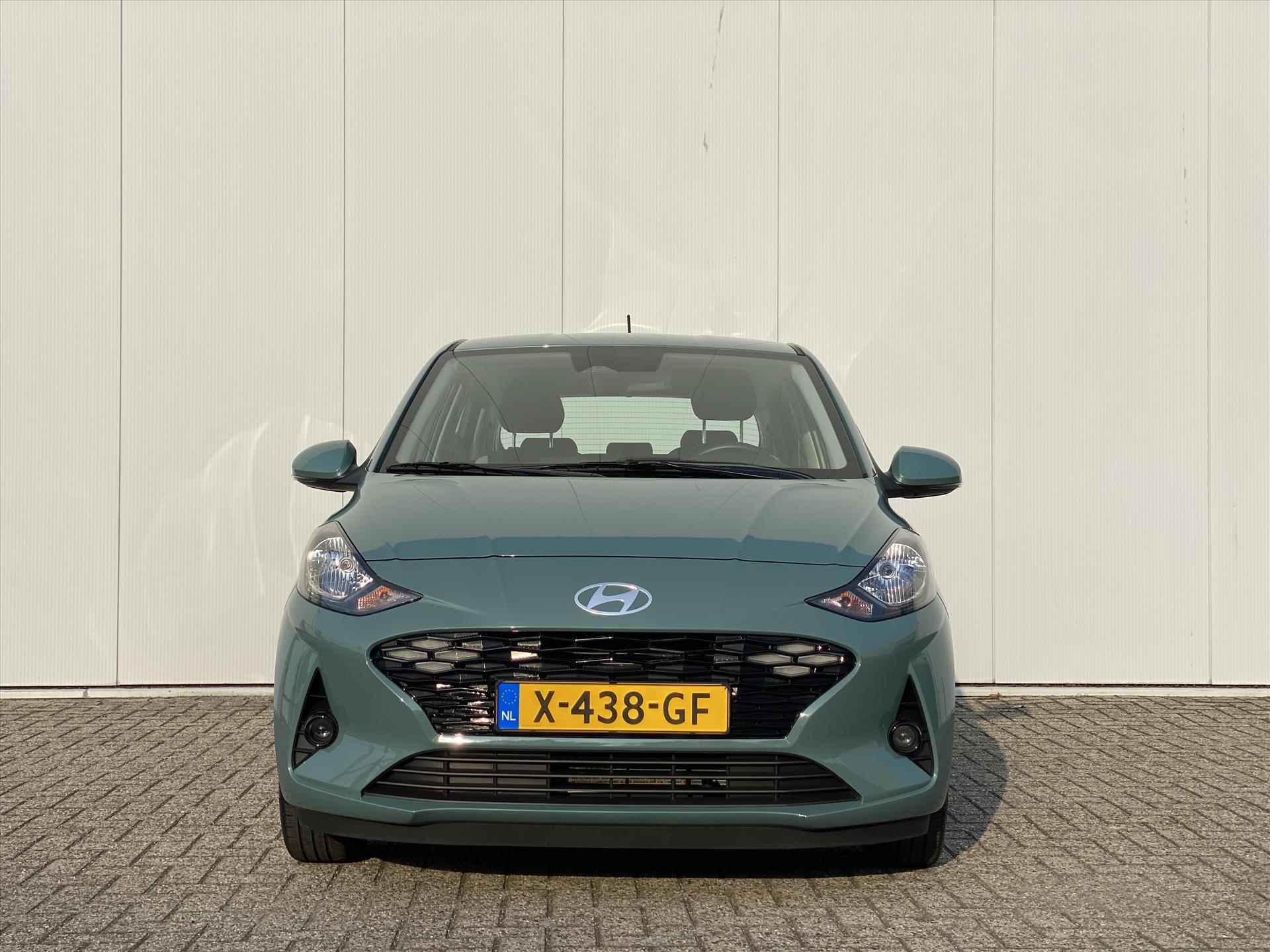 HYUNDAI I10 1.0i 67pk Aut Comfort | CarPlay | Airco | Cruise | - 2/25