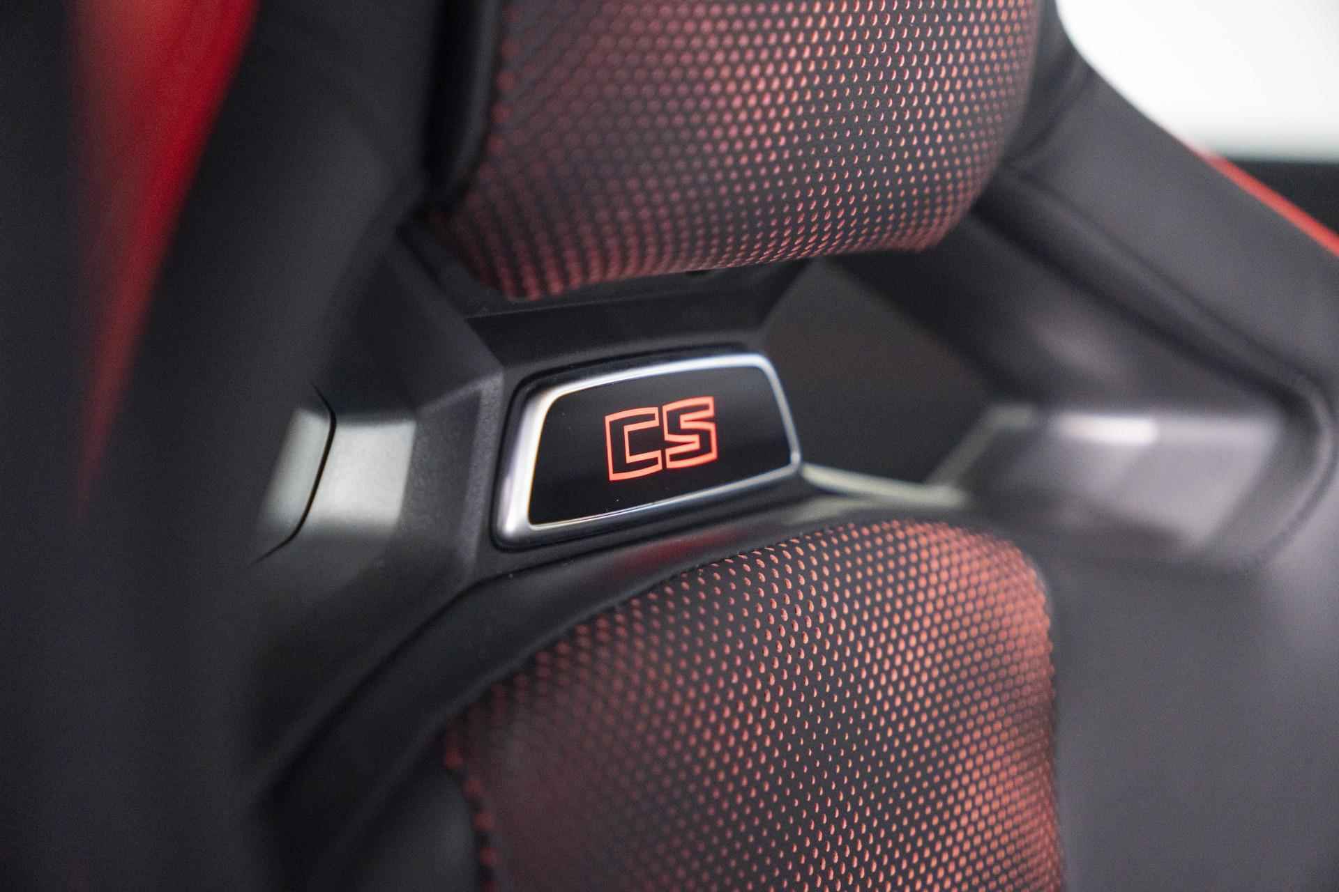 BMW M3 CS Alcantara Stuur / Carbon Bucket Seats - 22/99