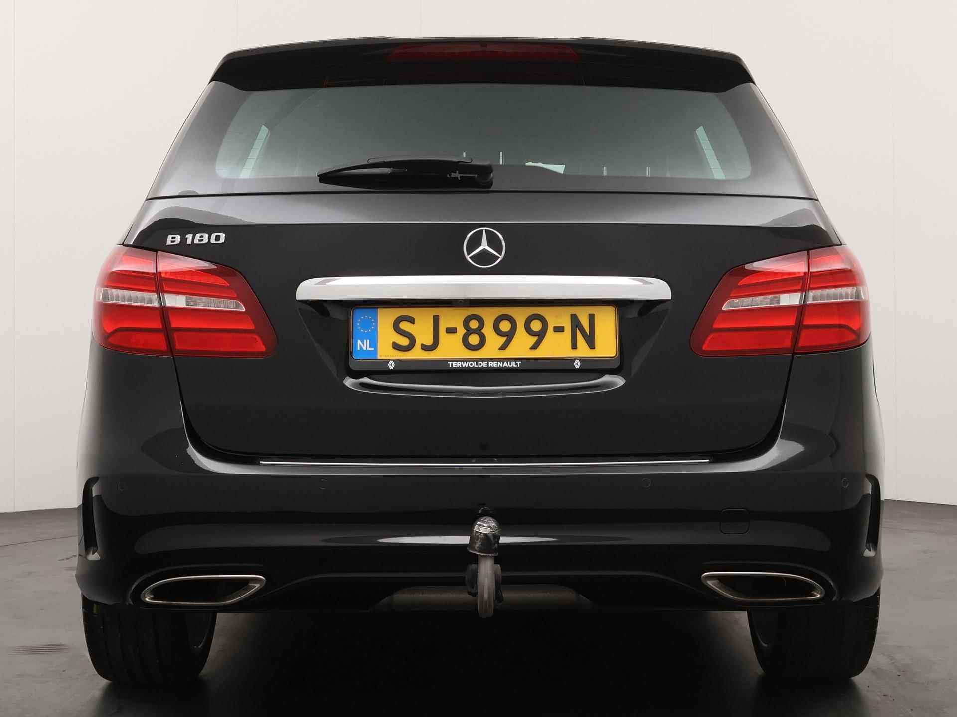 Mercedes-Benz B-klasse 180 Business Solution AMG Upgrade Edition | 18" AMG Zomerset | 1e eigenaar | incl. winterset - 5/30