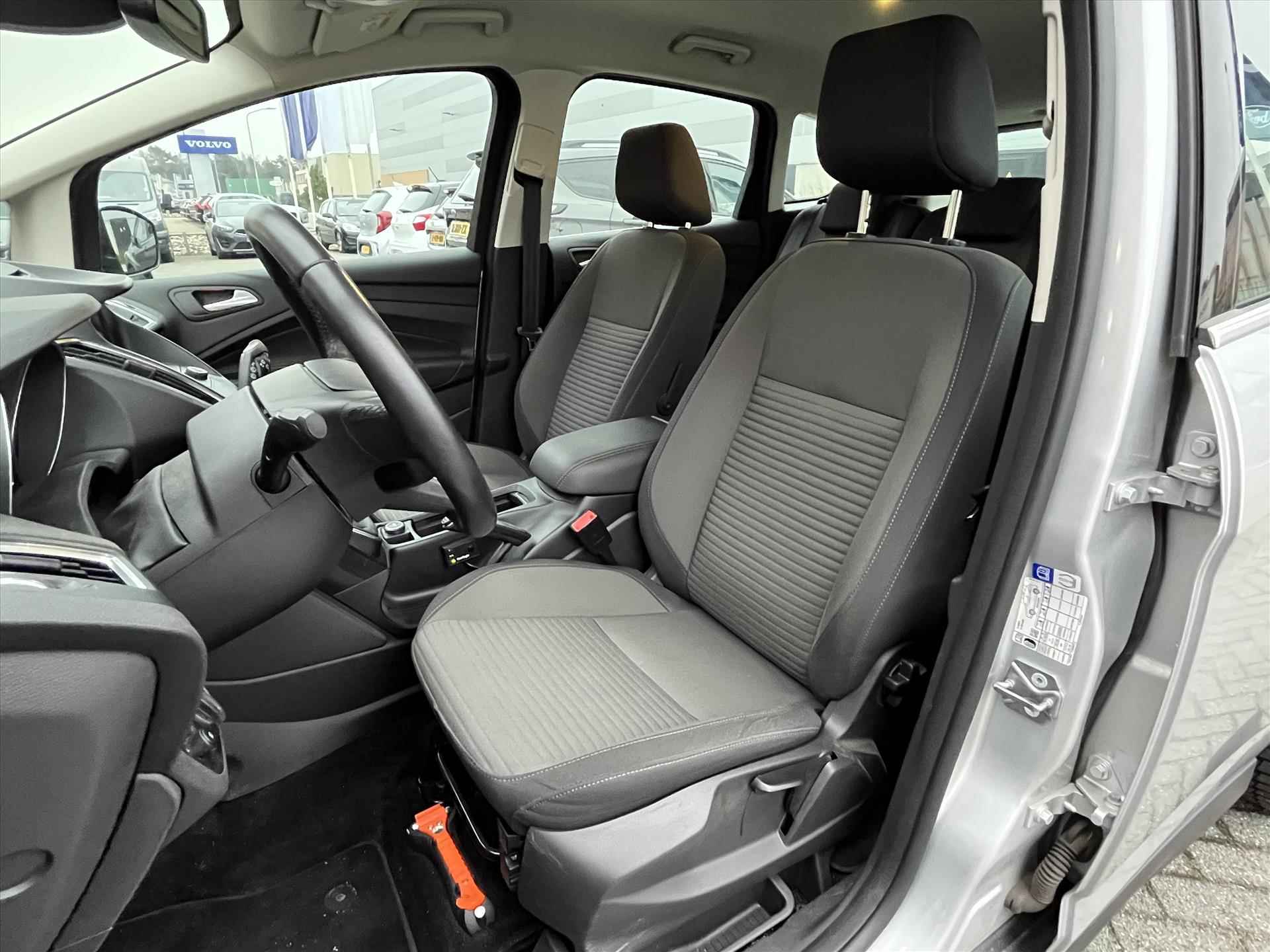 Ford C-Max 1.0 EcoBoost 125pk Titanium | Climatronic | Parkeersensoren voor / achter | Navigatie | - 4/27