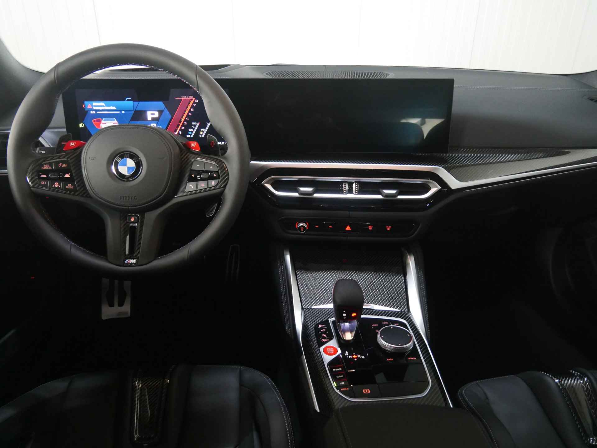 BMW 3 Serie M3 xDrive Competition High Executive Automaat / M Drive Professional / M Carbon kuipstoelen / Laserlight / M Carbon-keramisch remmen / Adaptief M Onderstel - 4/52