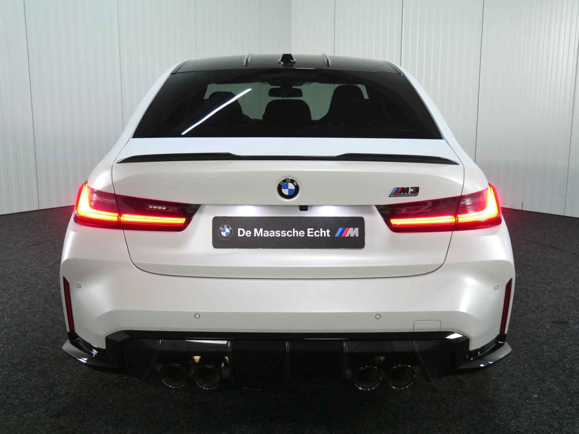 BMW 3 Serie M3 xDrive Competition High Executive Automaat / M Drive Professional / M Carbon kuipstoelen / Laserlight / M Carbon-keramisch remmen / Adaptief M Onderstel - 8/52