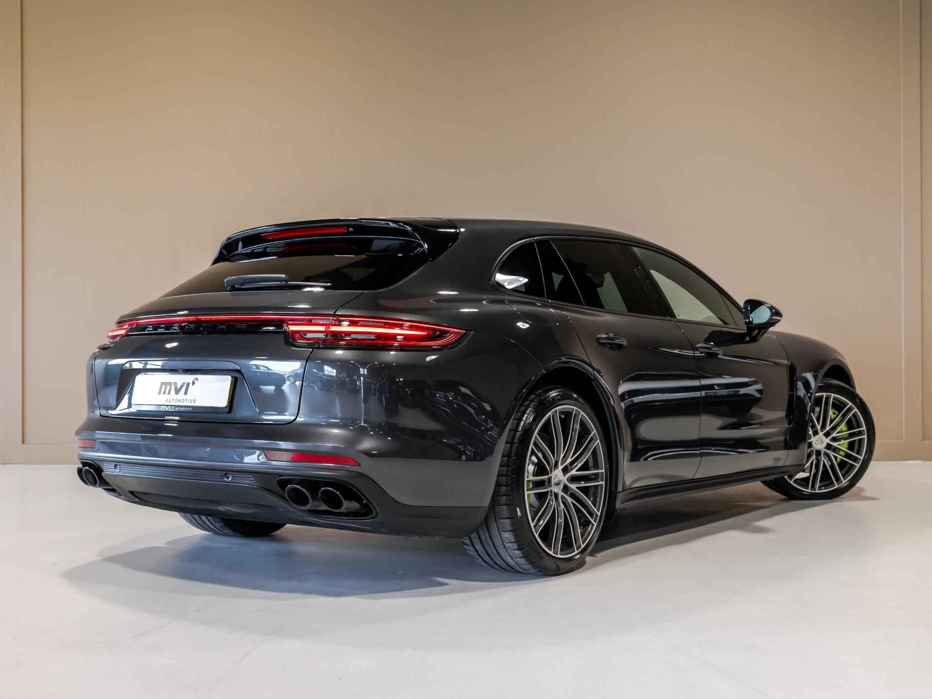 Porsche Panamera Sport Turismo 2.9 4 E-Hybrid / 462pk / Sport Chrono / 360 Graden camera / Sfeerverlichting / - 2/40