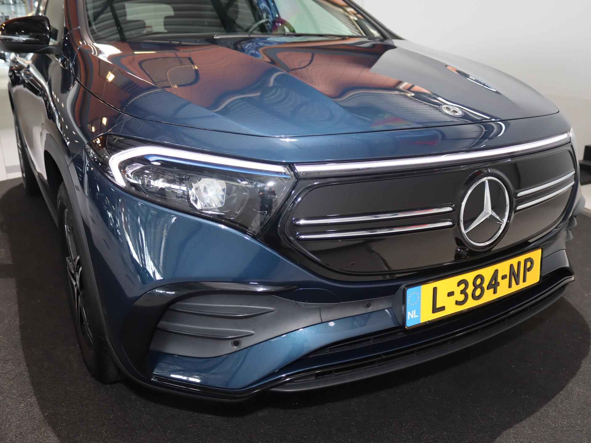 Mercedes-Benz EQA 250 Business Solution | Parktronic | Easypack-achterklep | Sfeerverlichting | Stoelverwarming | Cruise control | Achteruitrijcamera | AMG line - 8/25