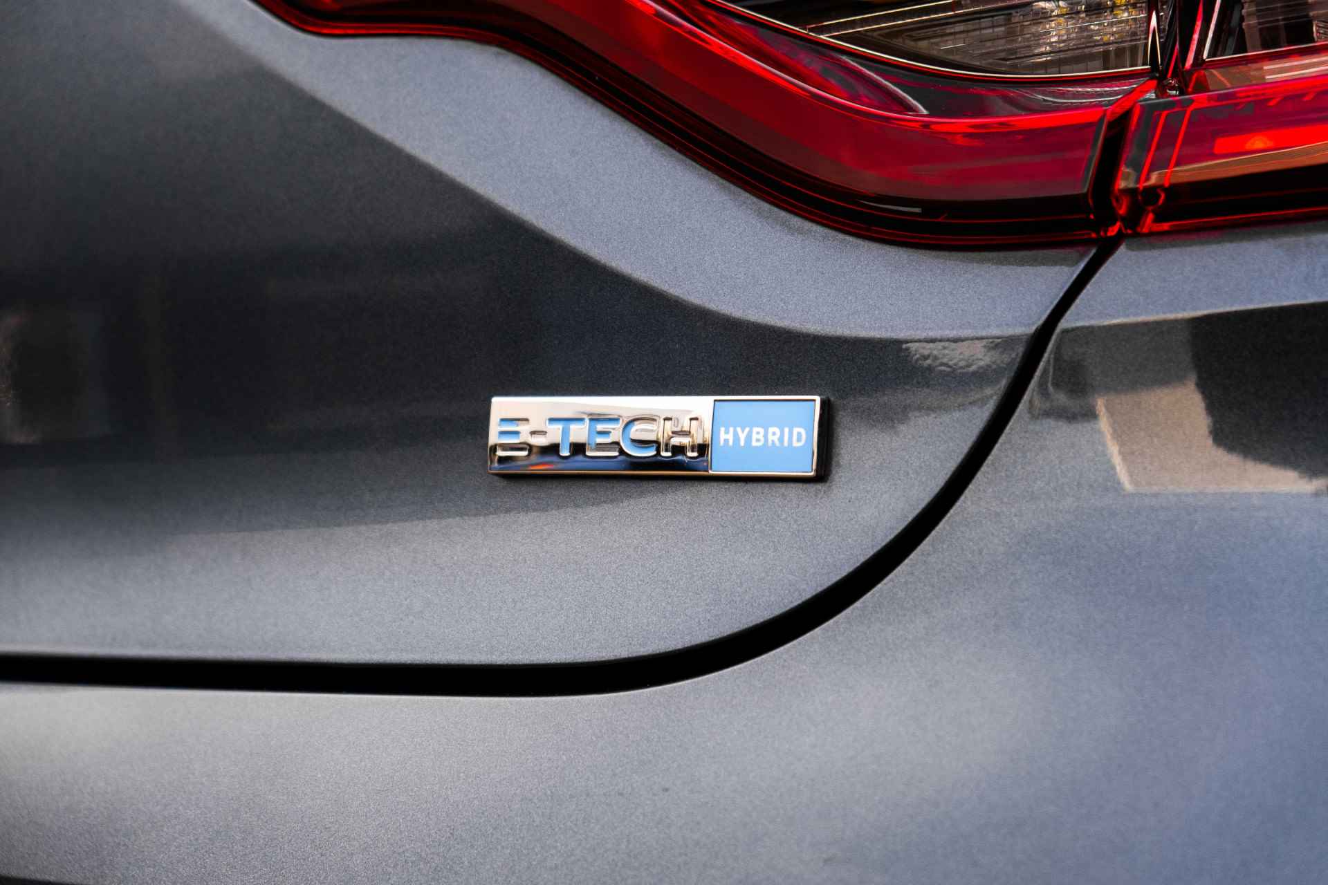 Renault Clio 1.6 E-Tech Hybrid 140 PK Intens | Parkeersensoren achter | Clima | NAVI | LM Velgen | incl. Bovag rijklaarpakket met 12 maanden garantie - 29/57