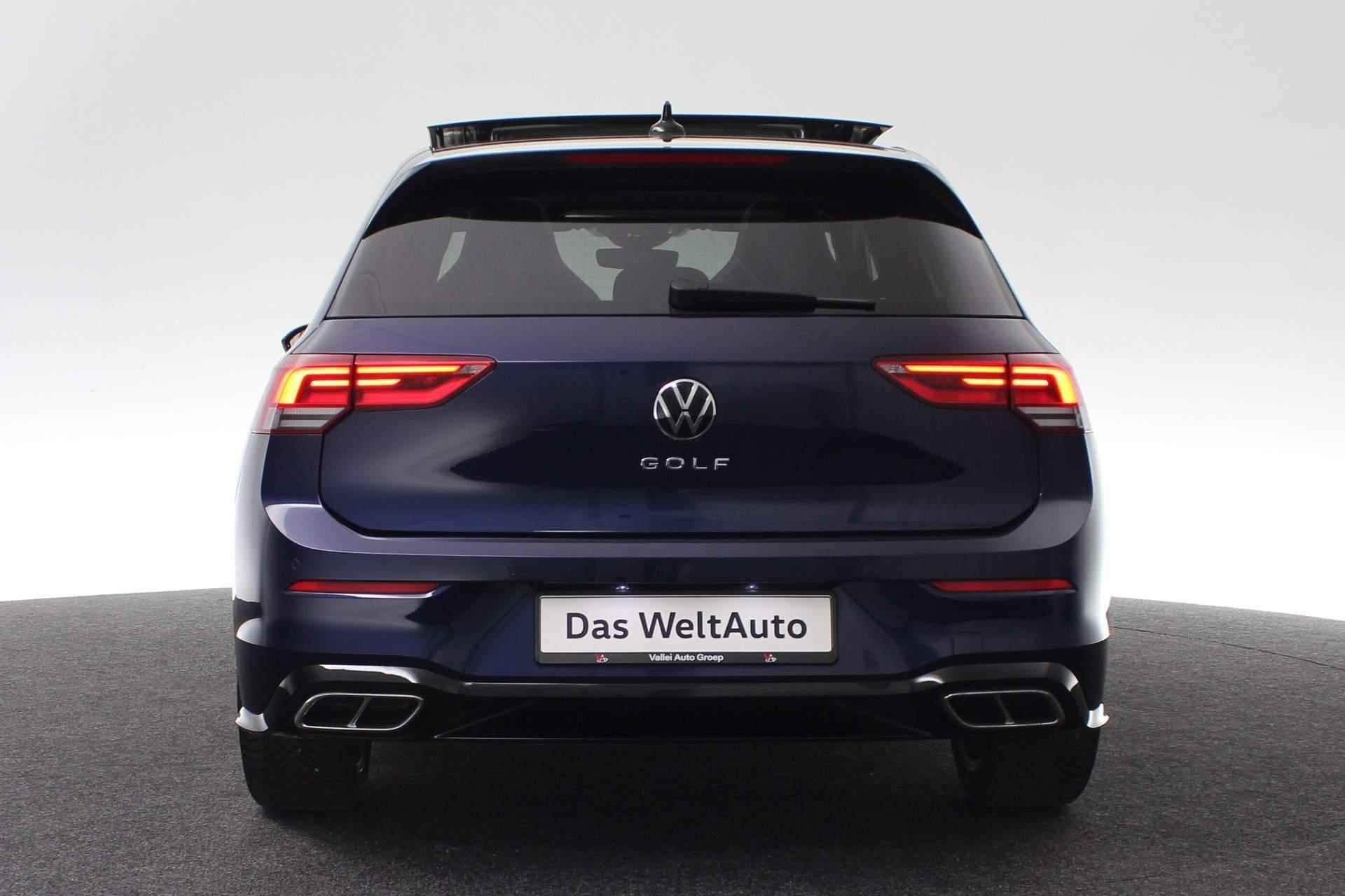 Volkswagen Golf 1.5 TSI 130PK R-Line Business+ | LED | Keyless | Stoelverwarming | 17 inch - 17/41