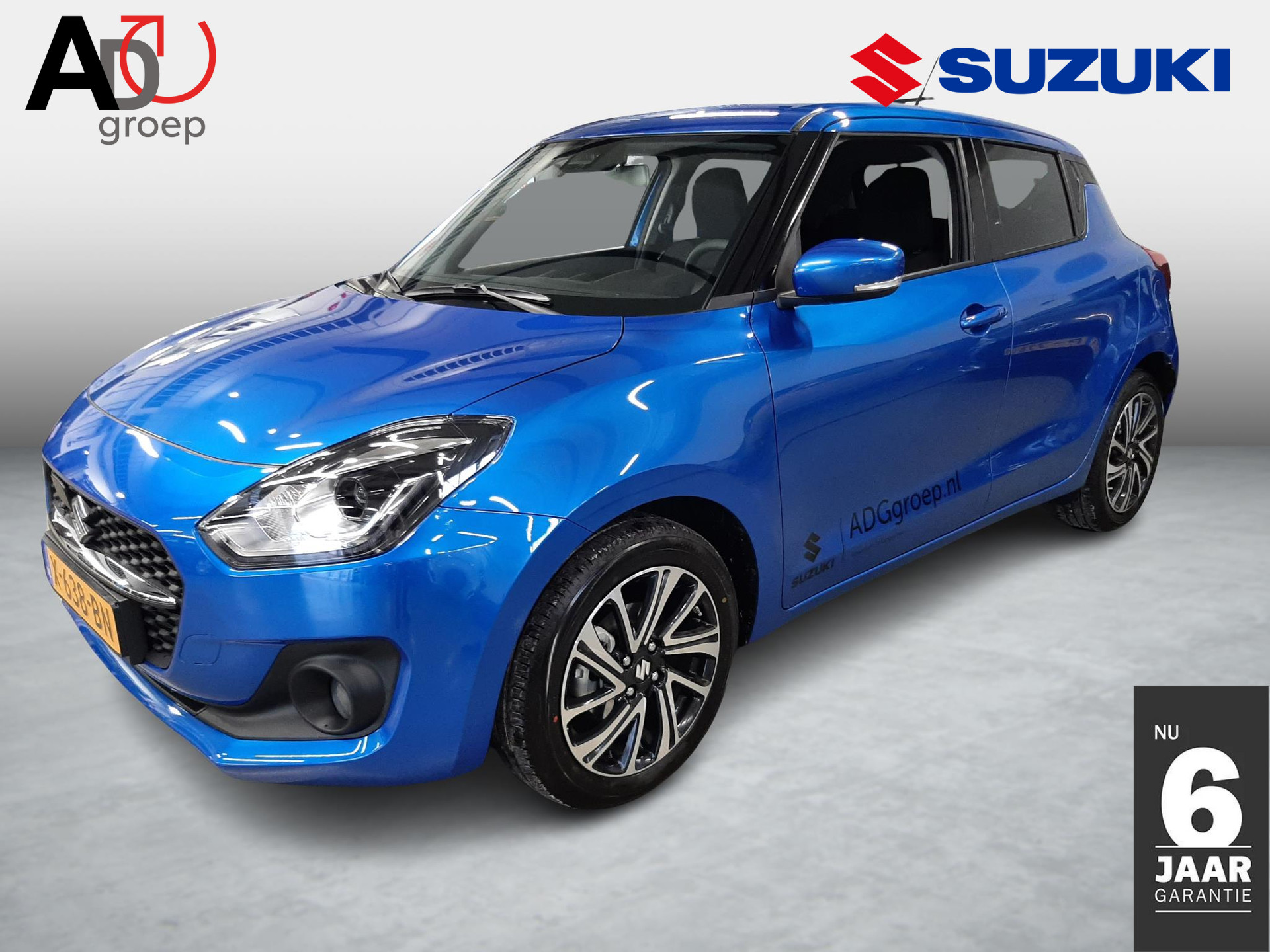 Suzuki Swift 1.2 Style Smart Hybrid | Climate control | Cruise control adaptive | Navigatie | Camera | Parkeersensoren | Stoelverwarming |