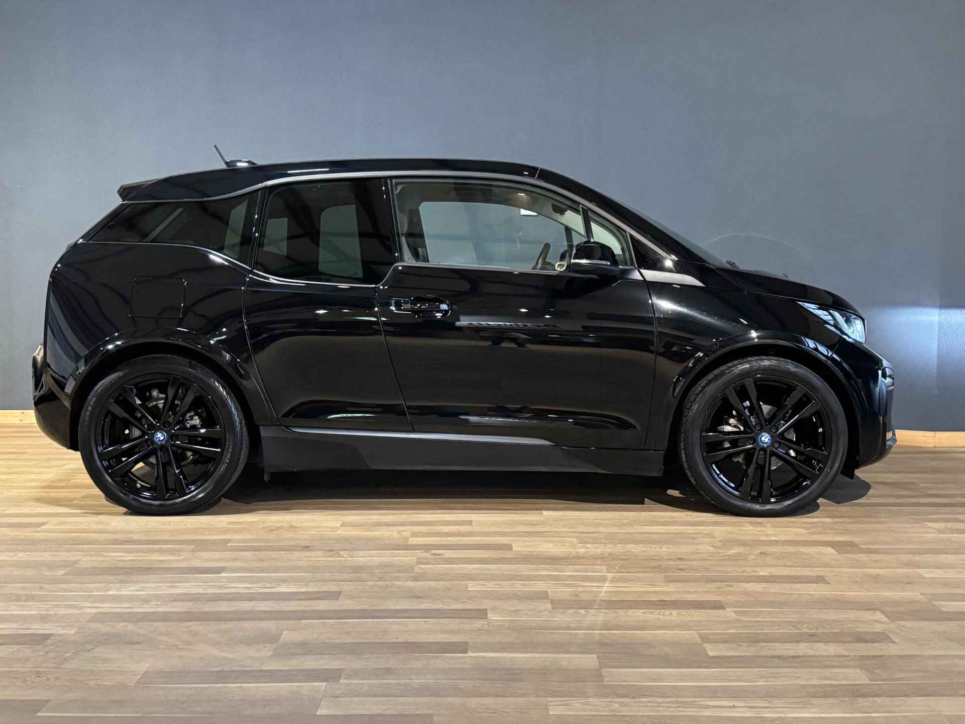 BMW i3 S Dark Shadow Edition 120Ah 42 kWh H/K | NAVI | STOELVERW - 9/33