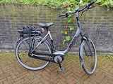 Koga E-Nova D56 N8 Elektrische Stadsfietsen high-tech grey metallic/silver smoke