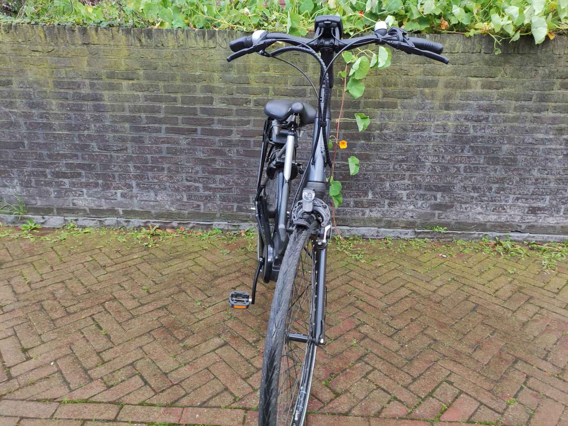 Koga E-Nova D56 N8 Elektrische Stadsfietsen high-tech grey metallic/silver smoke - 2/3