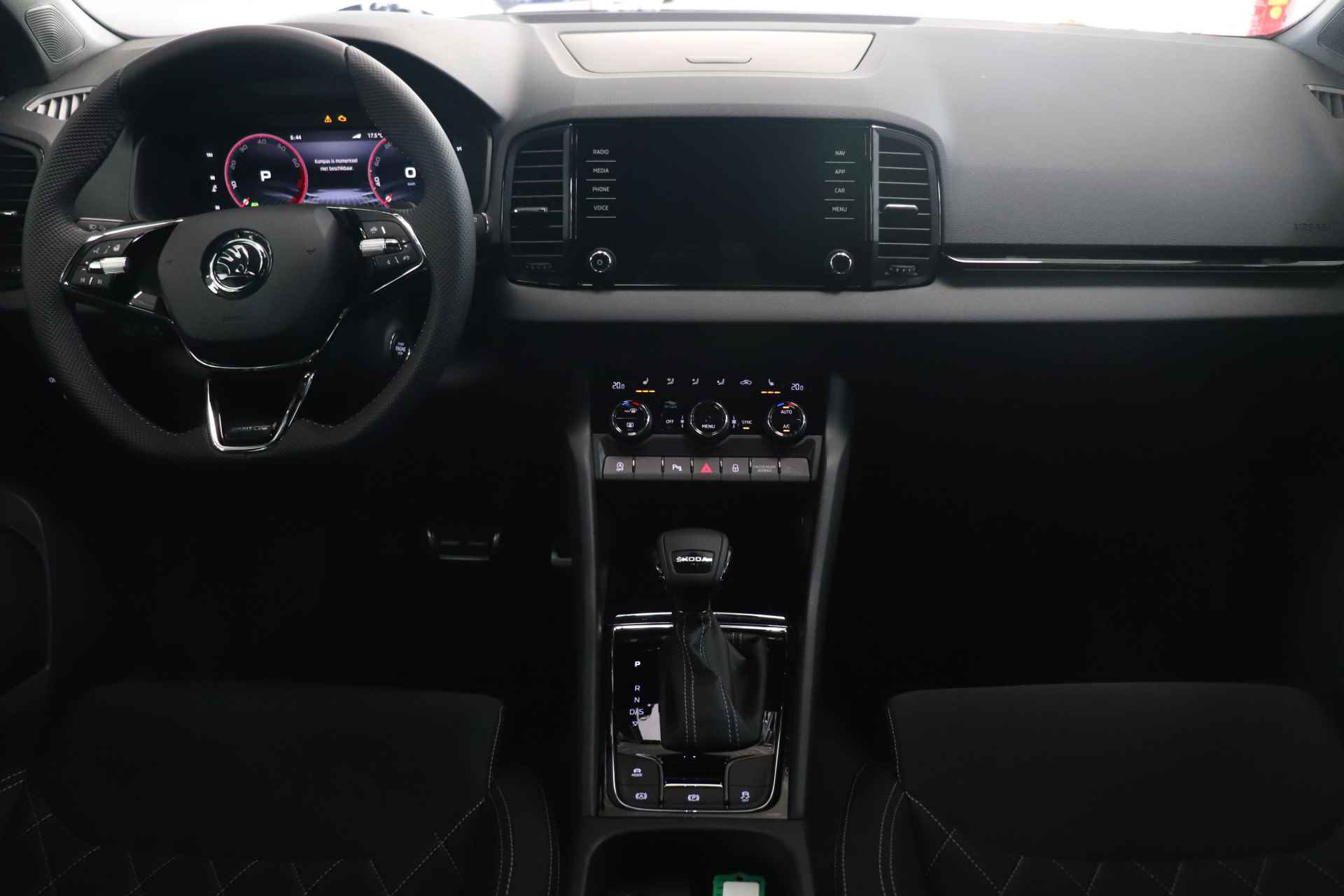 Škoda Karoq 1.5 TSI 150pk DSG ACT Sportline Business | Adaptieve cruise control | Trekhaak wegklapbaar | Stoel- & stuurwiel verwarmd | Camera - 24/38