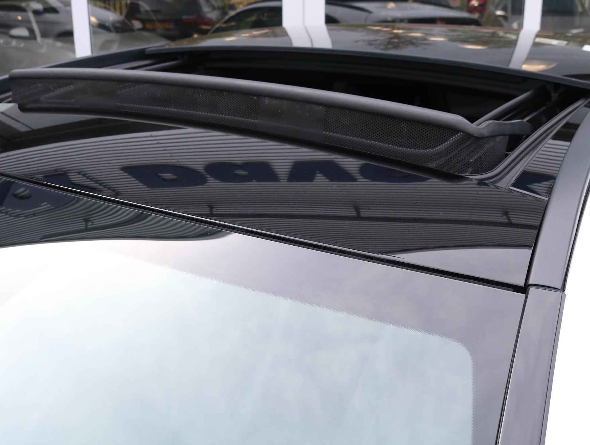 Mercedes-Benz C-Klasse Estate 300 e Business Solution AMG | Panorama | Apple Carplay - 11/20