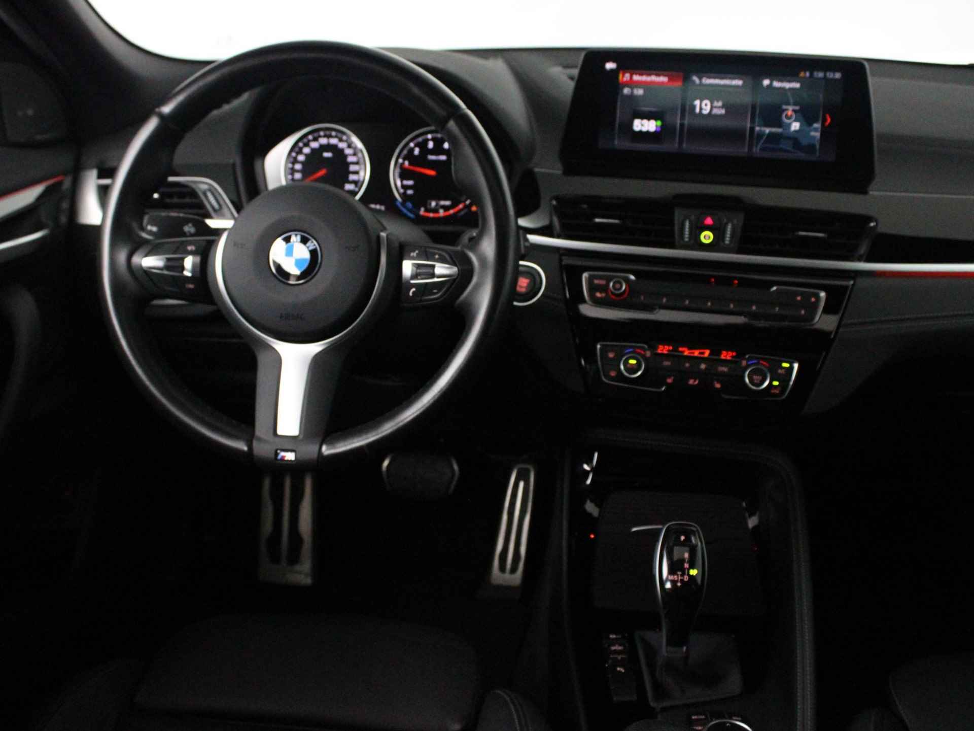 BMW X2 sDrive20i High Executive Edition | M-Sport | Panoramadak | Harman Kardon - 52/54