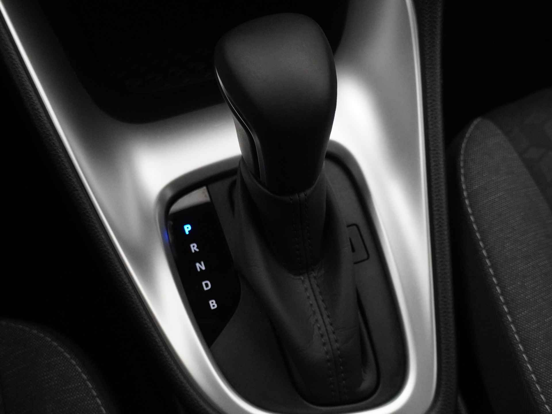Mazda 2 Hybrid 116 Pure Automaat Radar Cruise | Stoelverw. | Apple carplay / Android auto | - 18/20
