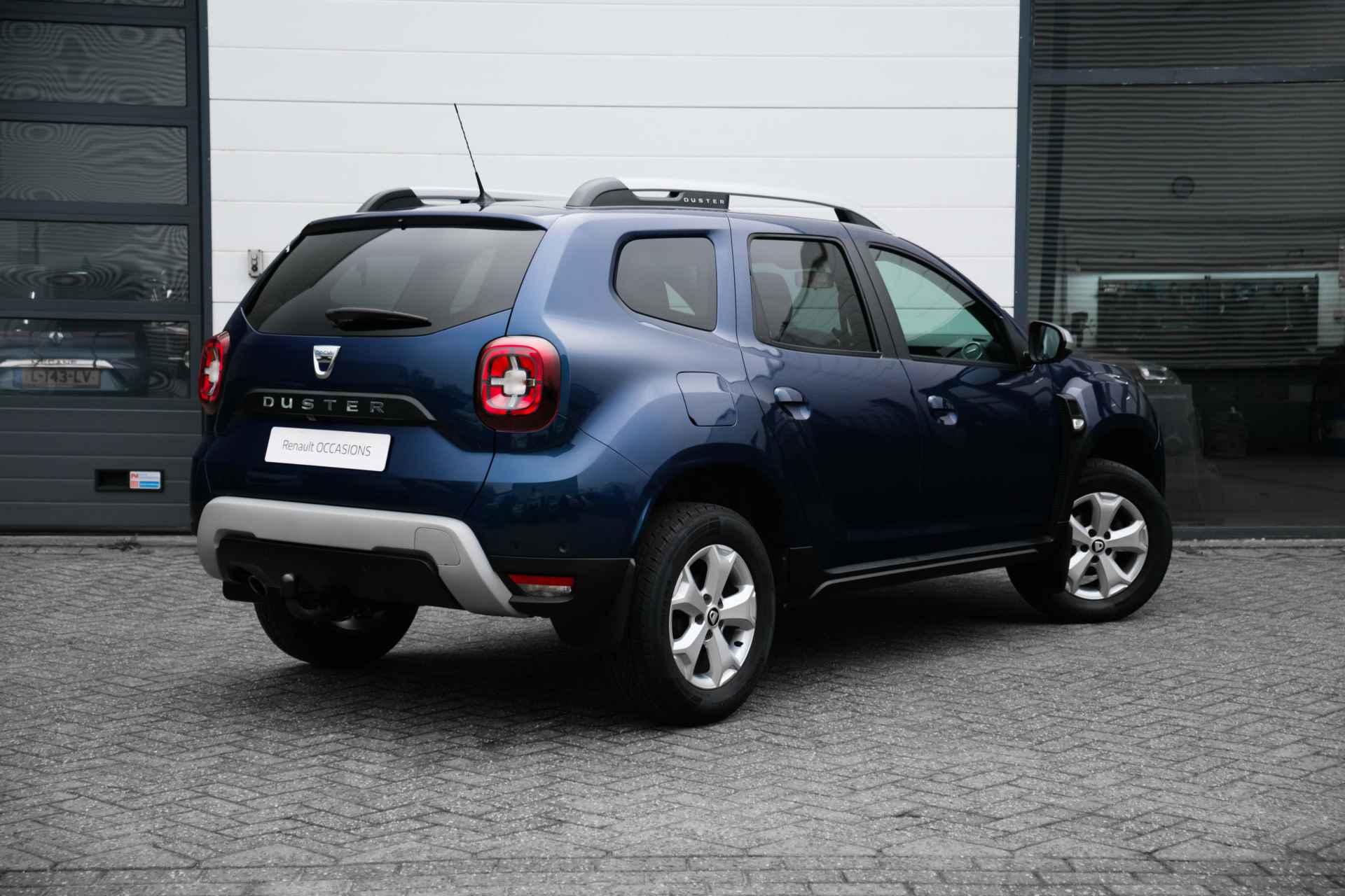 Dacia Duster 1.6 SCe 115 PK Comfort | Trekhaak | ECC | NAVI | Camera achter | Dode hoek sensoren | | incl. Bovag rijklaarpakket met 12 maanden garantie | - 2/38