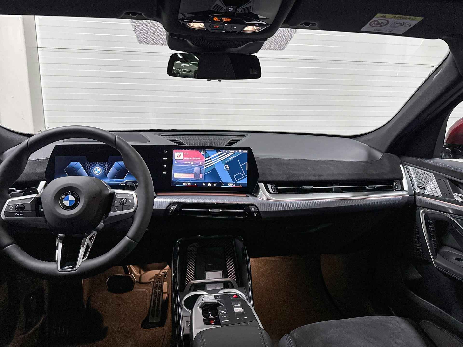 BMW X2 sDrive20i Launch Edition | M-Sport Pro | Innovation Pack | Comfort Pack | Harman/Kardon | Panoramadak - 12/24