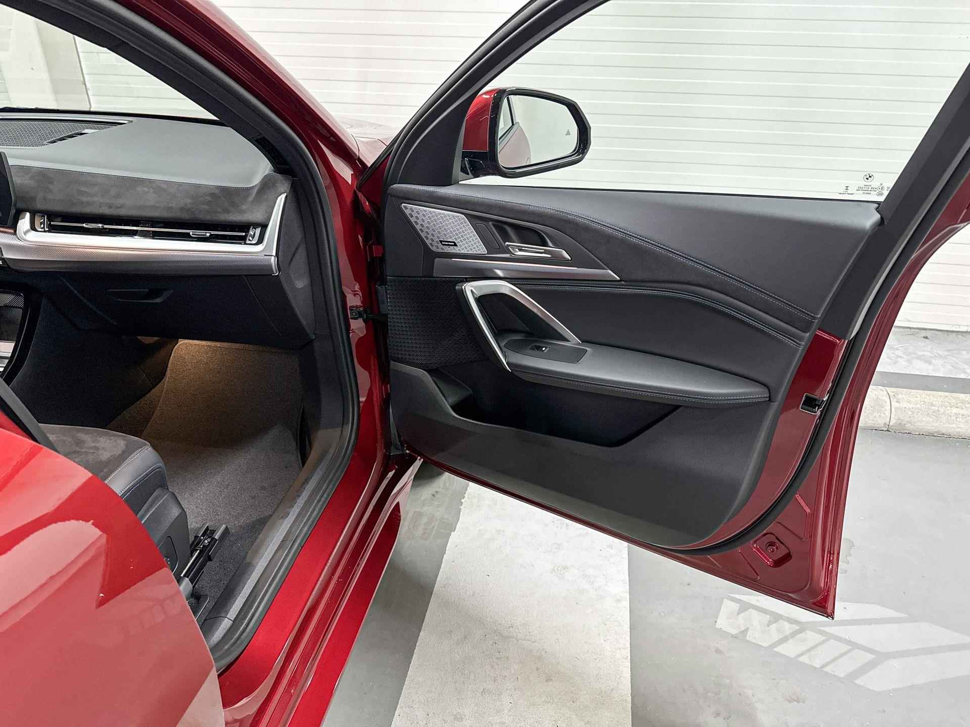 BMW X2 sDrive20i Launch Edition | M-Sport Pro | Innovation Pack | Comfort Pack | Harman/Kardon | Panoramadak - 18/24