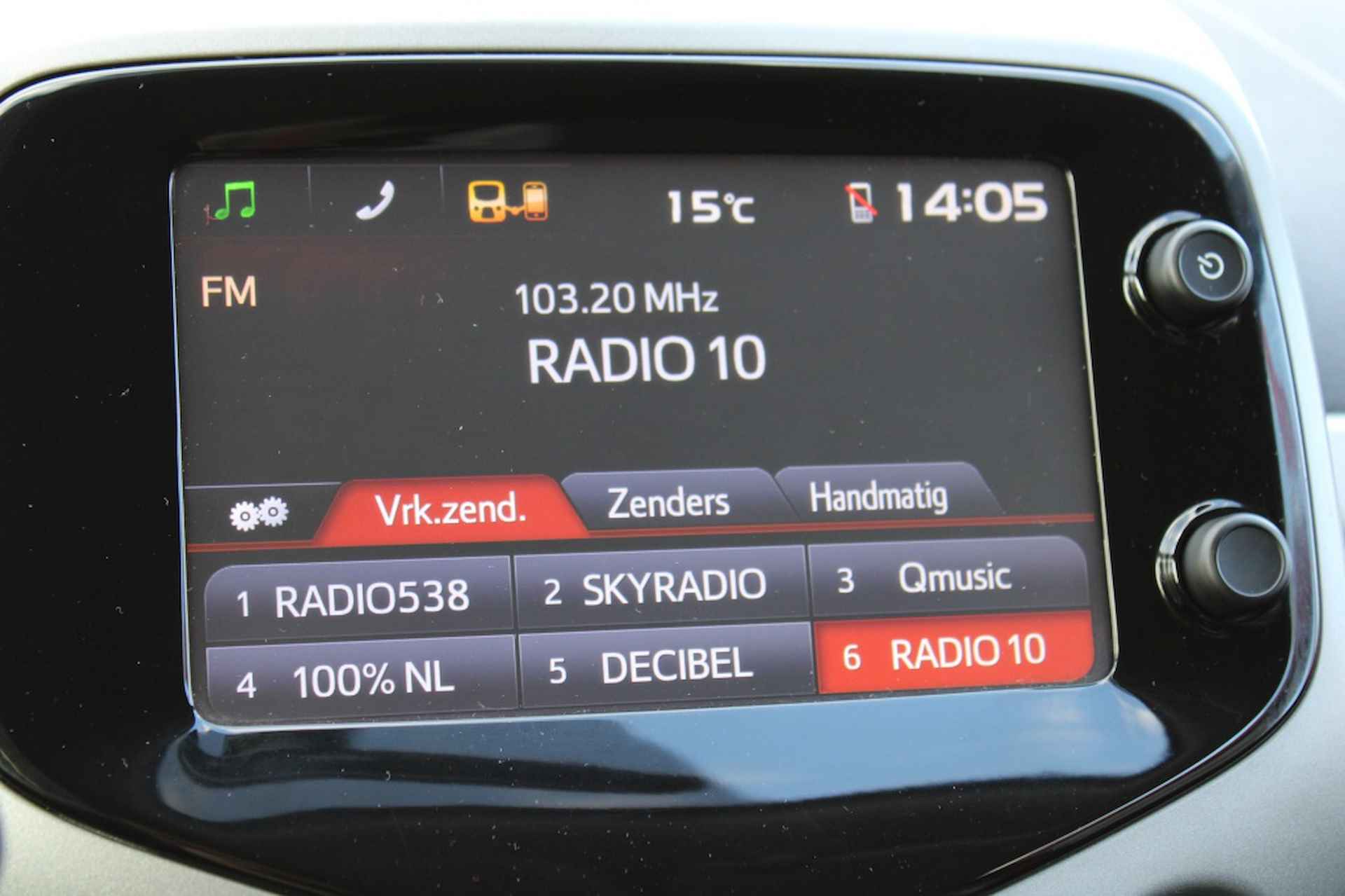 Toyota Aygo 1.0 VVT-i X-PLAY Automaat - 10/21