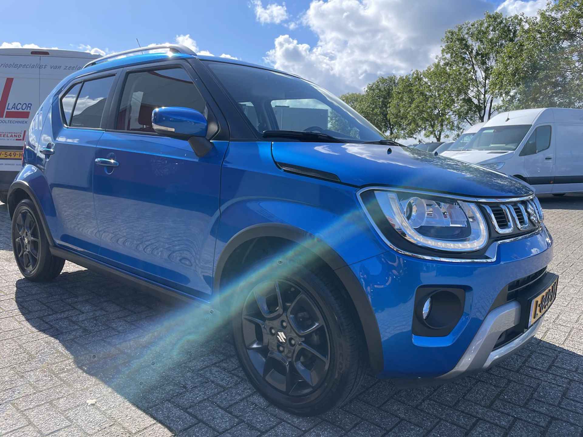 Suzuki Ignis 1.2 Smart Hybrid Style - 8/19