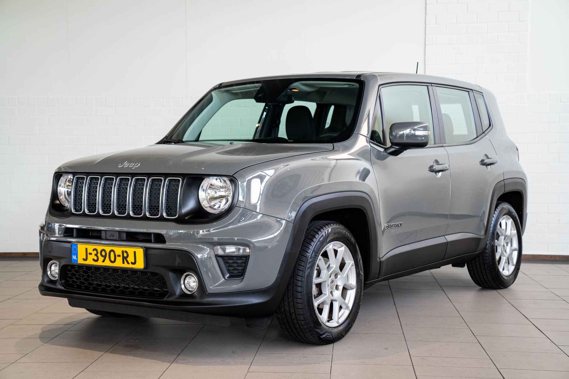 Jeep Renegade 1.0T Longitude | Navigatie | Climate Control | Parkeersensoren | Apple Carplay & Android Auto | Keyless | - 2/36