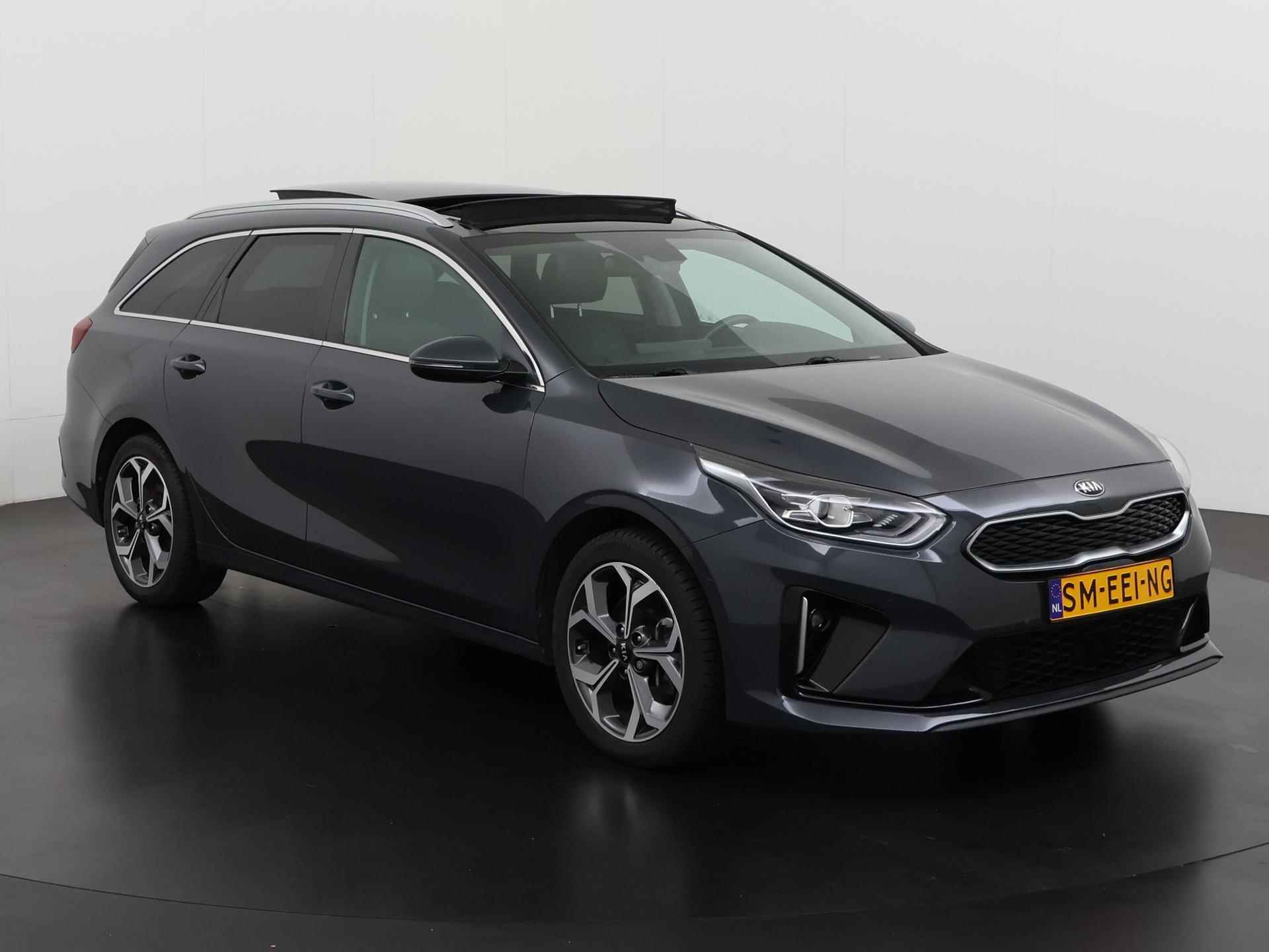 Kia Ceed Sportswagon 1.6 GDI PHEV ExecutiveLine | Trekhaak | Leder | Panoramadak | Zondag Open! - 30/46