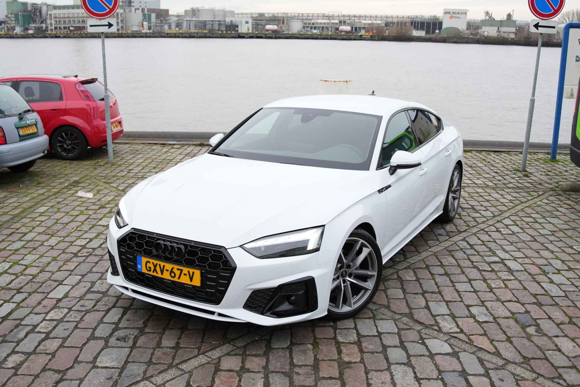 Audi A5 Sportback 35 TFSI 150pk S edition Competition | Optiekpakket zwart plus | Achteruitrijcamera | Stoelverwarming - 3/38