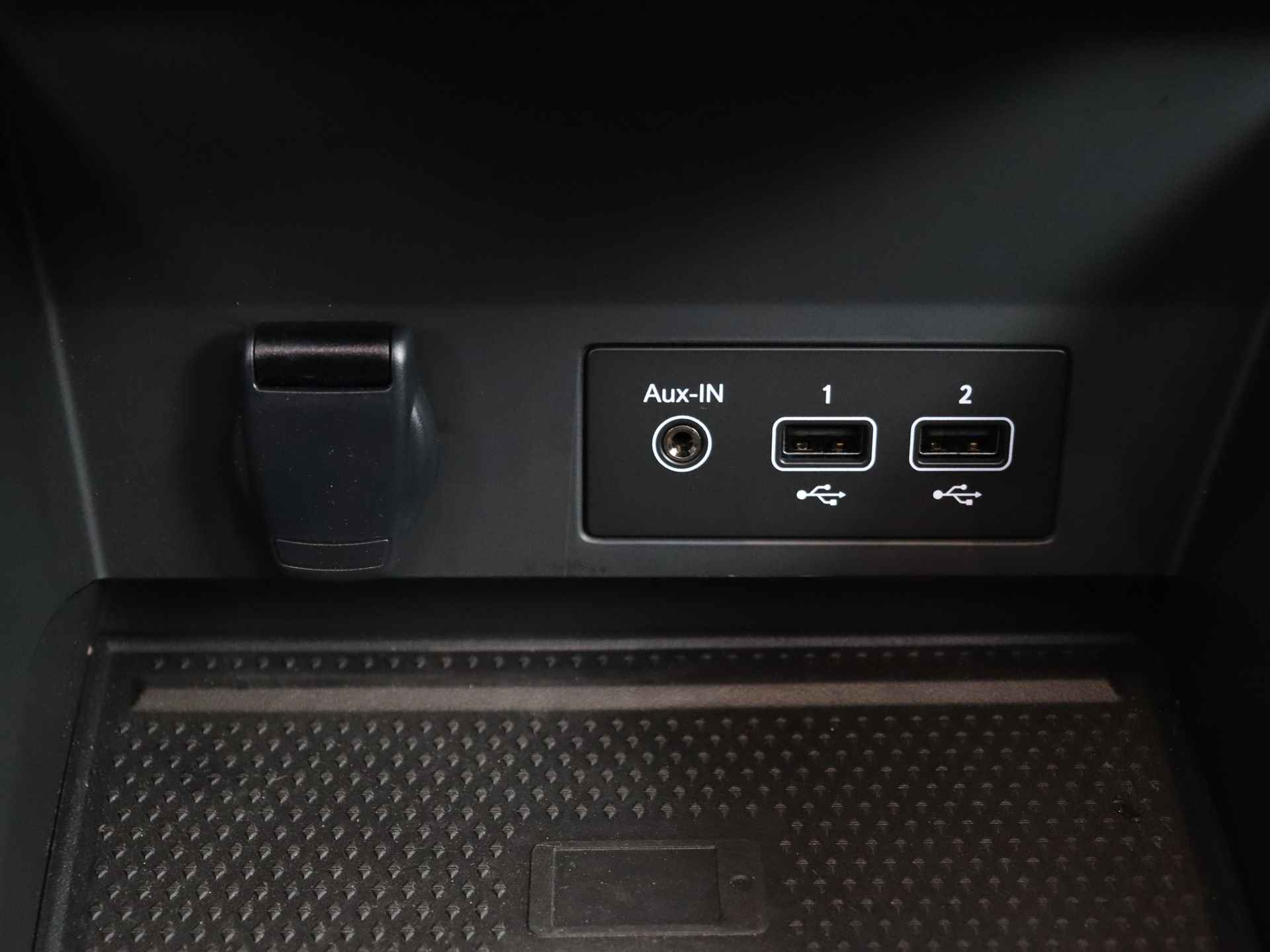 Mitsubishi ASX 1.6 PHEV AT Instyle | Apple Carplay/Android Auto | Automaat | Panorama schuifdak - 35/44