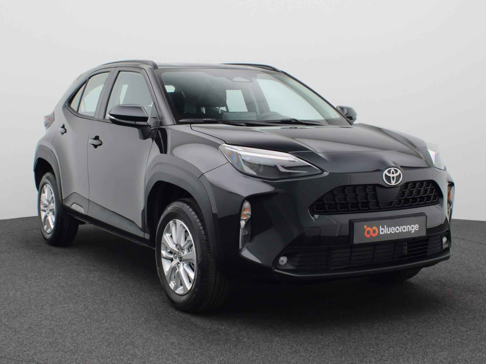 Toyota Yaris Cross 1.5 Hybrid Active 115PK Aut. Navi via Apple Carplay/Android Auto, Achteruitrijcamera, Adaptieve Cruise Controle, Stoel- & Stuurverwarming, Voorruitverwarming, 16" LM Velgen, Getinte Ramen - 12/39