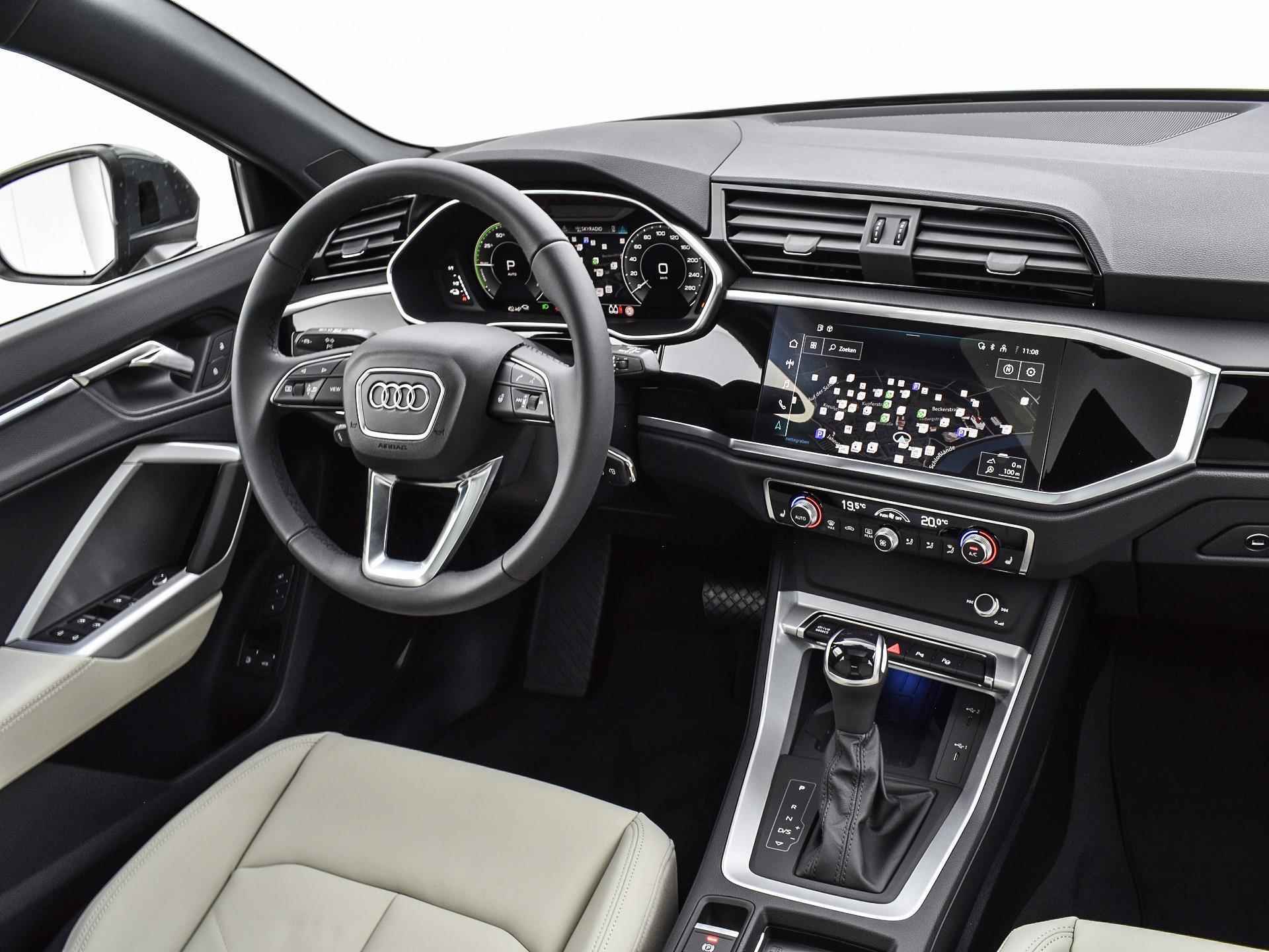 Audi Q3 Sportback Advanced edition 45 TFSI e 180 kW / 245 pk Sportba · MEGA Sale - 27/38