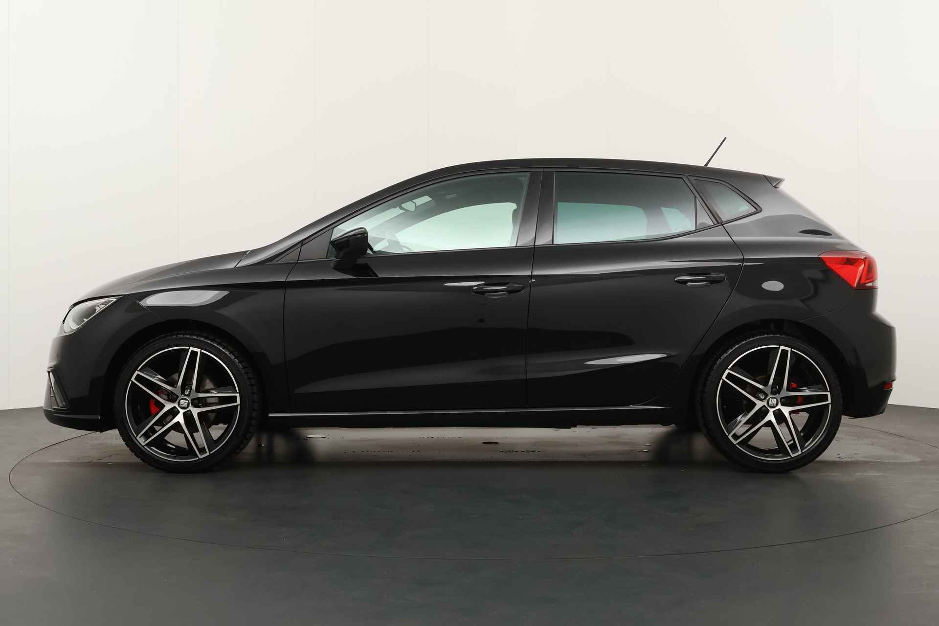 SEAT Ibiza BWJ 2019 | 1.0 TSI 16PK FR Bus Intense | CLIMA | BEATS | CAMERA A | 18'' LMV \ PRIVACY GLASS | CARPLAY | SPORTSTOELEN | - 7/32