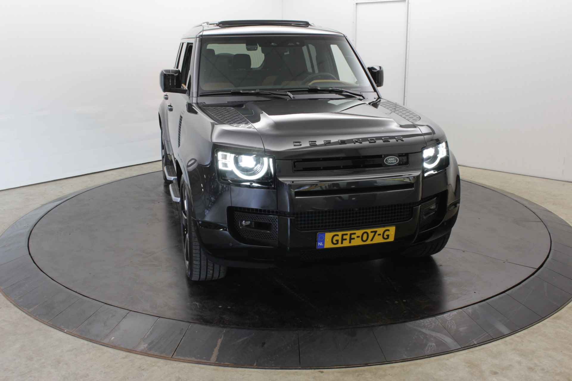 Land Rover Defender 110 2.0 P400e 110 X-Dynamic HSE 400PK Alle Optie's Zie Opmerkingen - 22/55