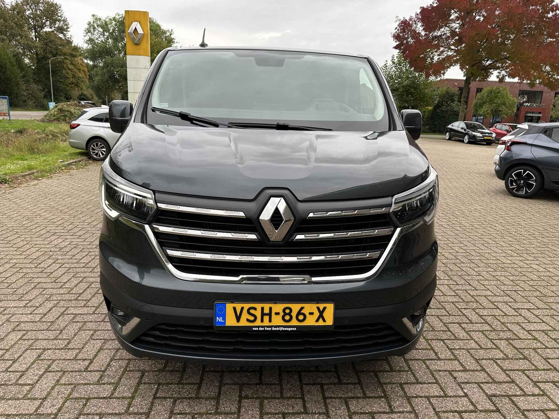 Renault Trafic 2.0 dCi 170 EDC T29 L2H1 DC Luxe | Dubbele cabine | Navi | Clima | Cruise | Stoelverw. | PDC V+A + Camera | Bedrijfswageninrichting! - 4/22